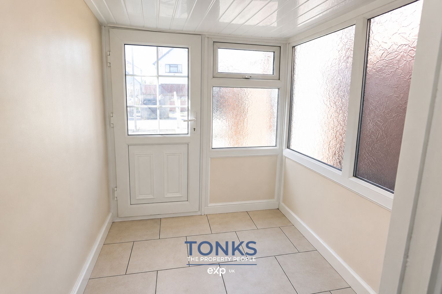 Terraced House in Dudley 5