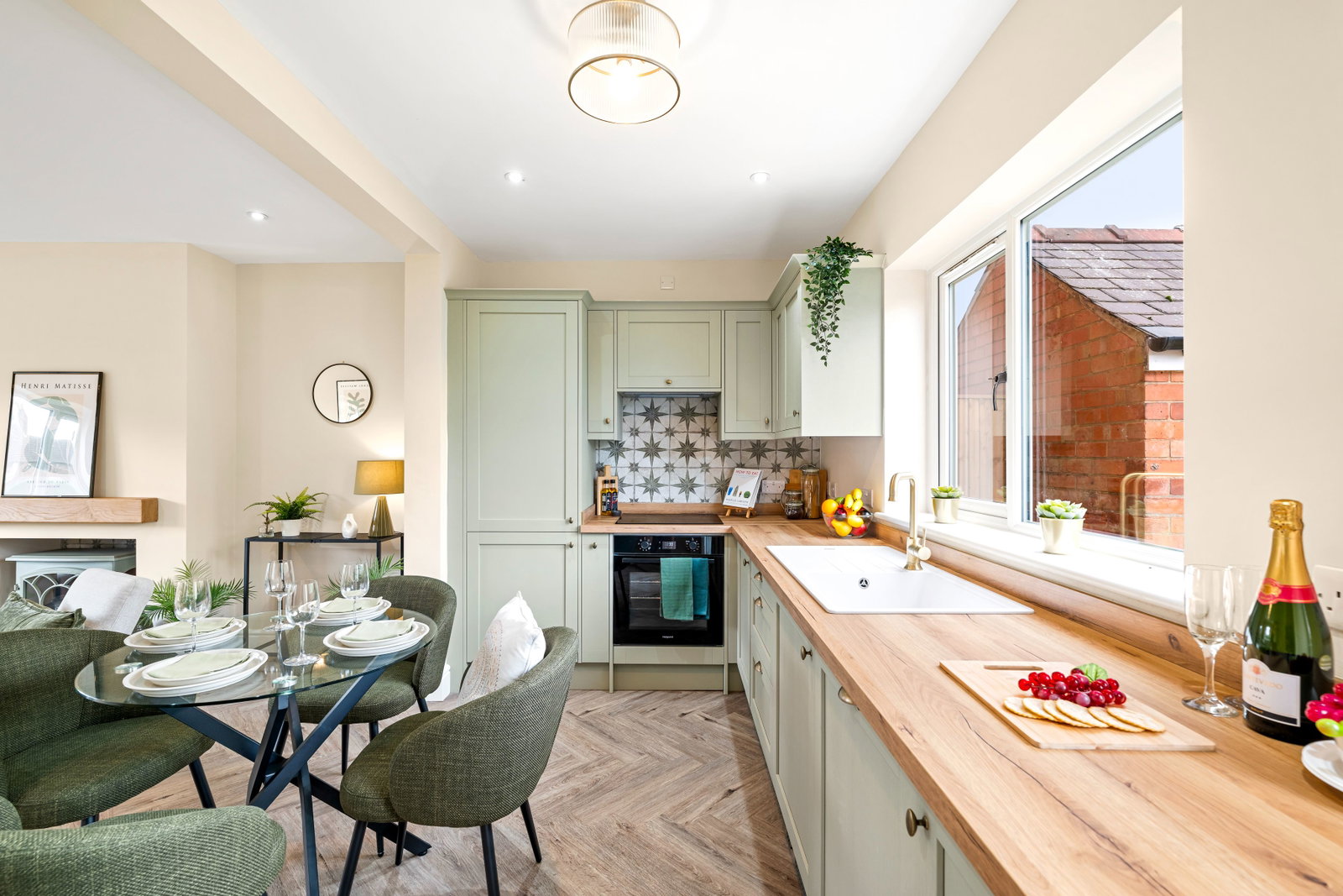 Semi Detached House for sale in Lincoln, Eastgate, Bassingham, Lincoln, LN5 9JS