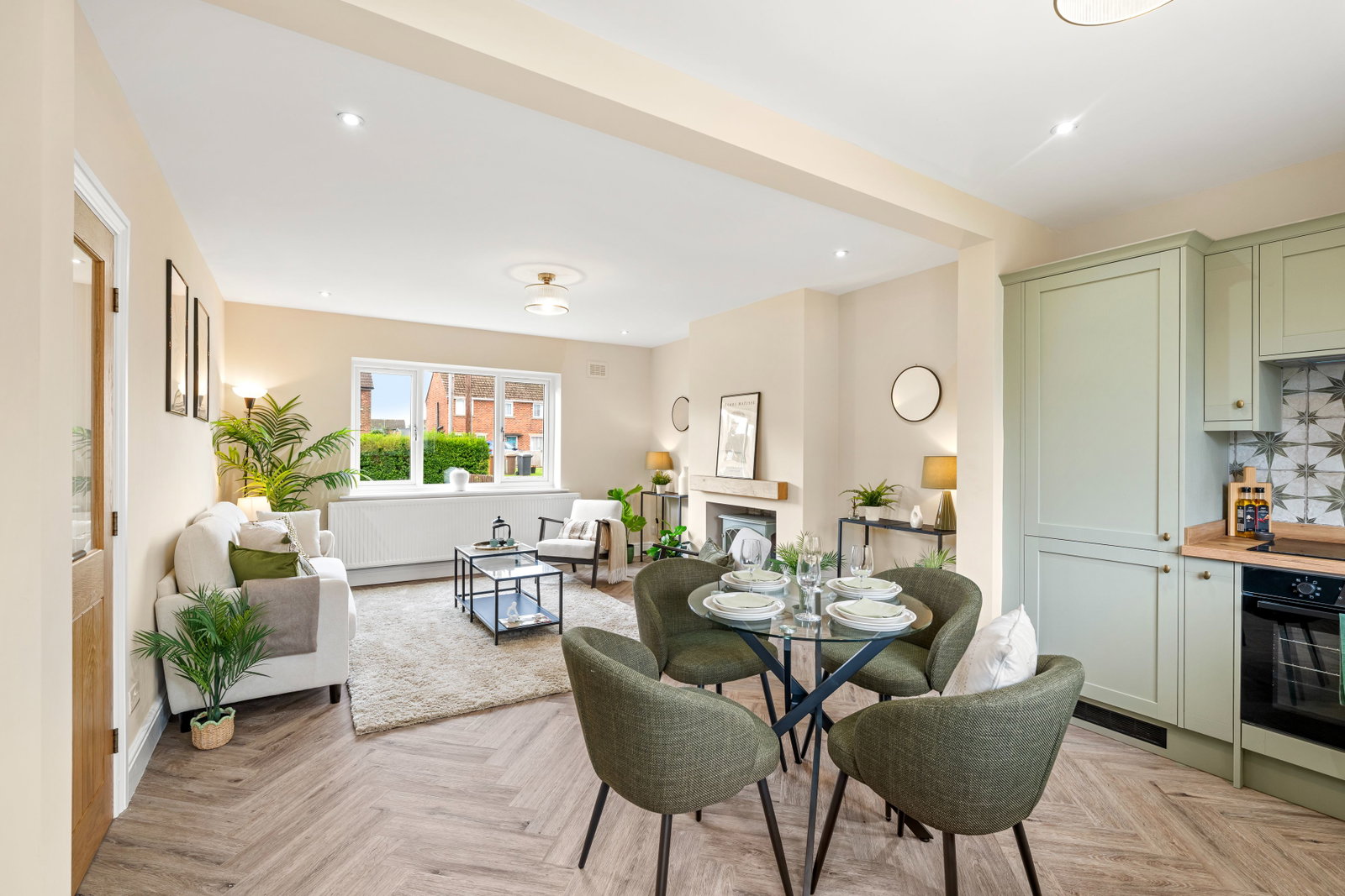 Semi Detached House for sale in Lincoln, Eastgate, Bassingham, Lincoln, LN5 9JS