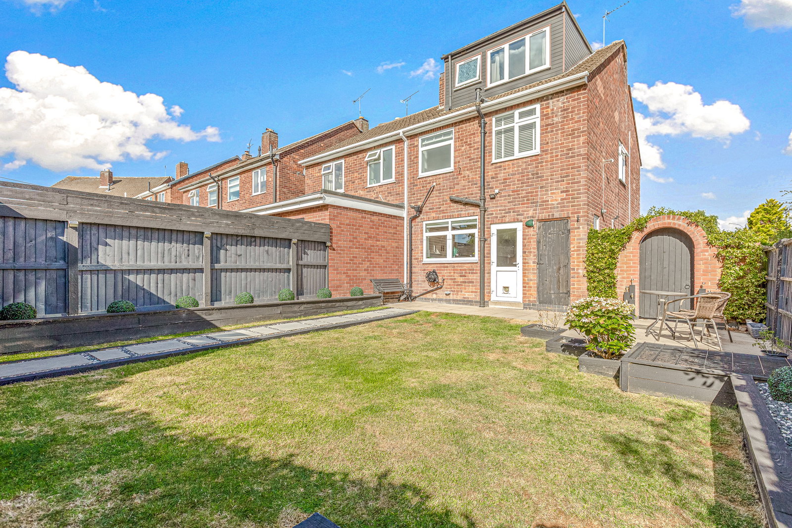 Semi Detached House in Leicester