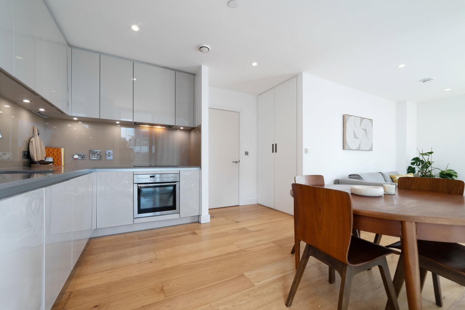 Apartment in Croydon