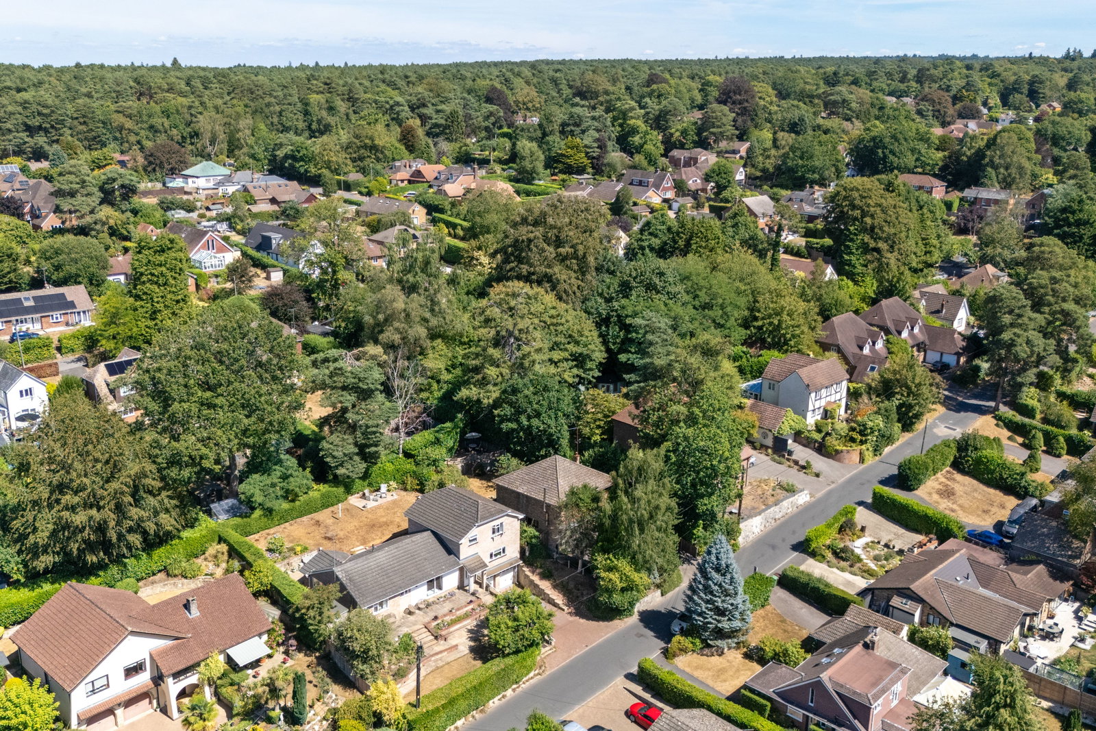 Detached House in Headley Down 2
