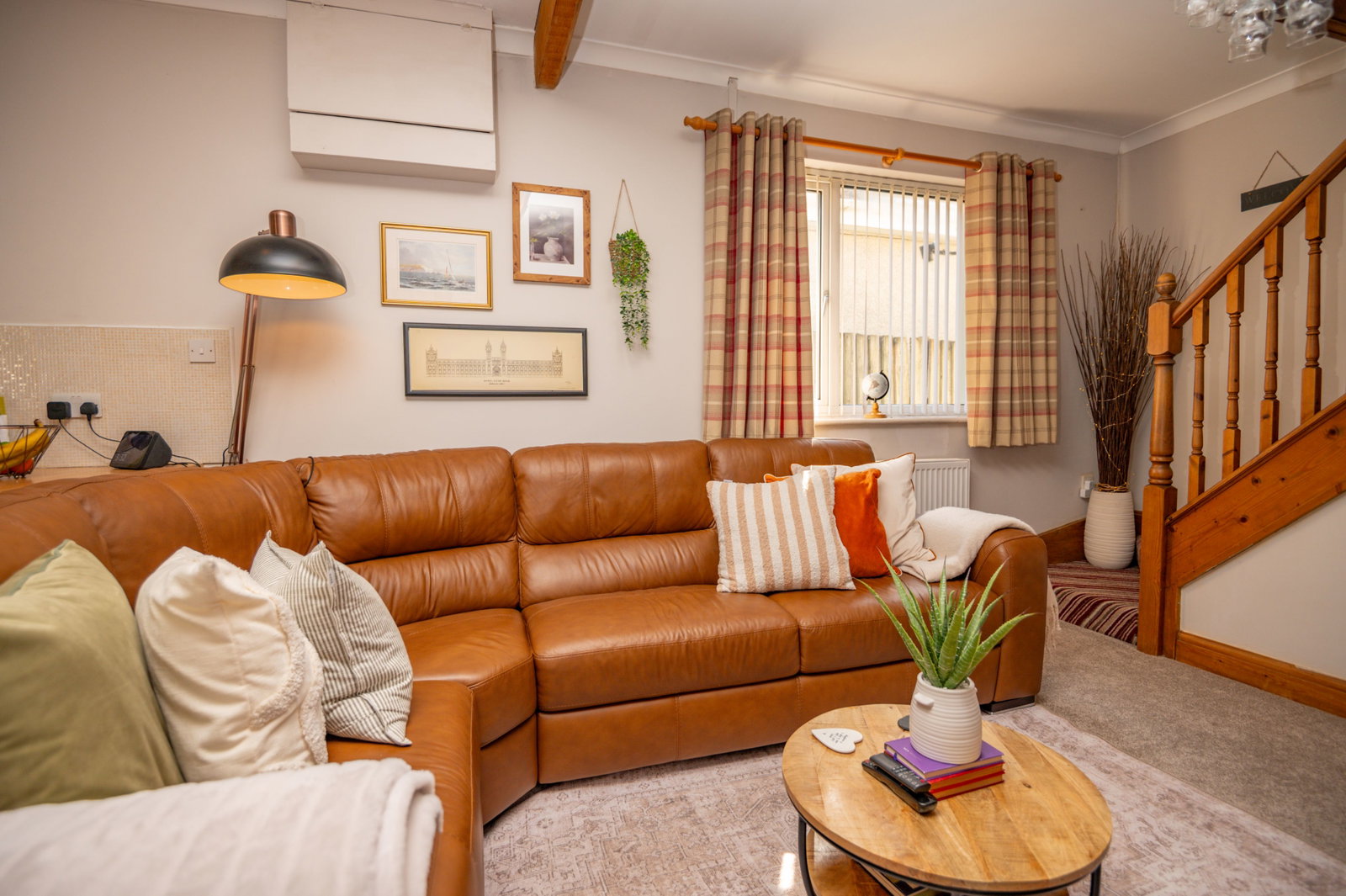 Bungalow in Milford Haven 5