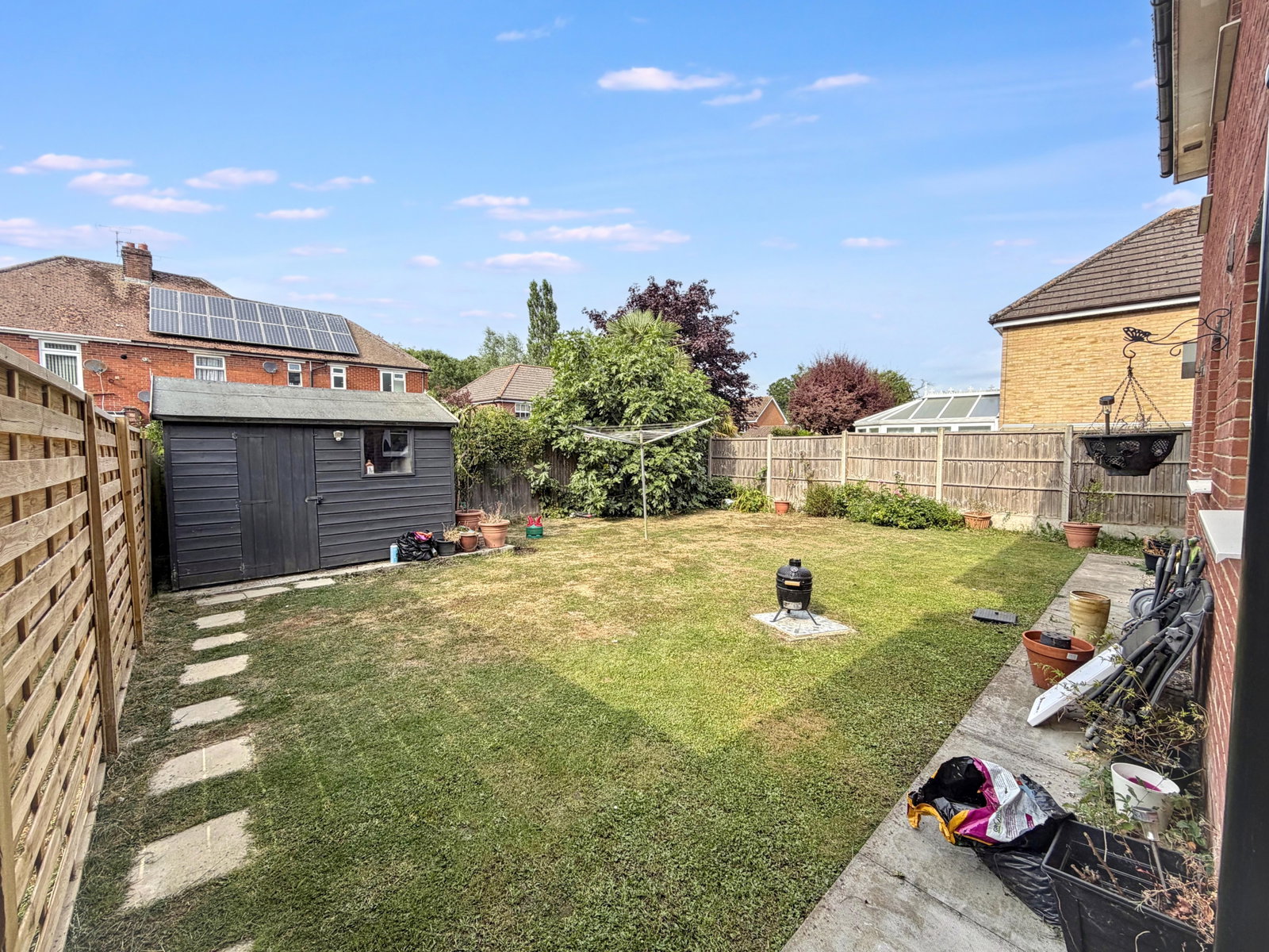 Detached House in Ashford