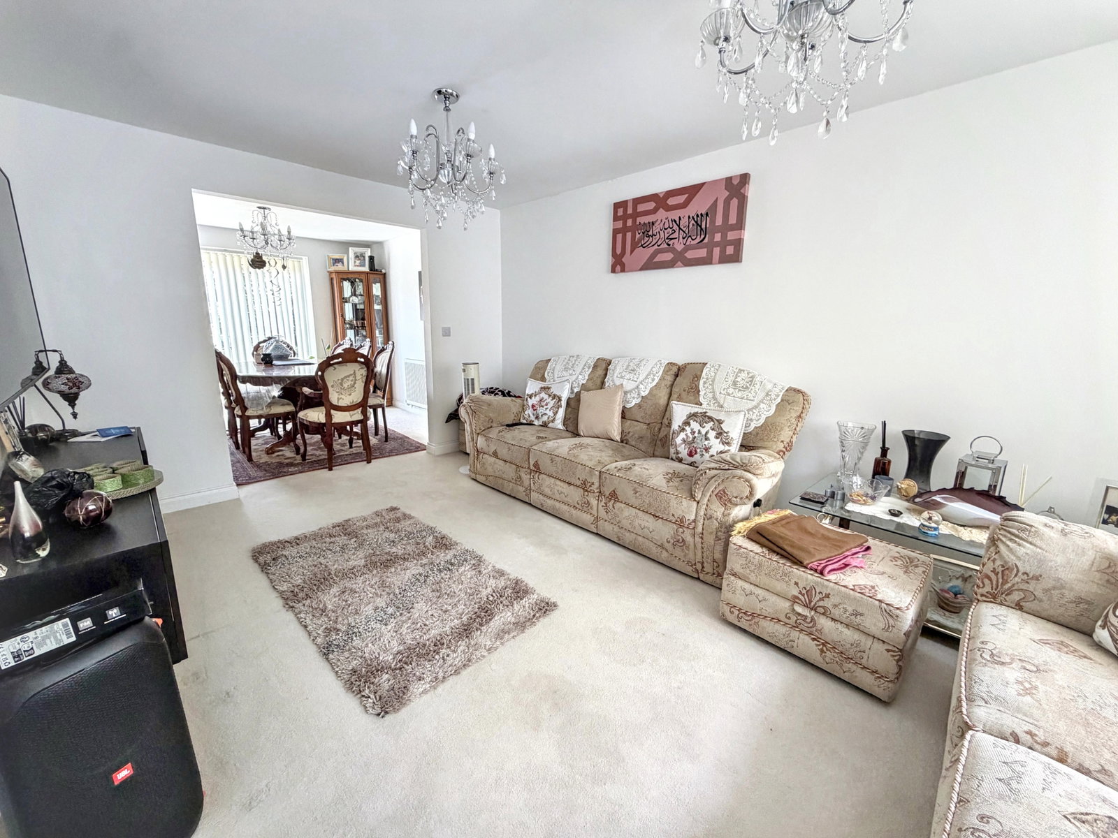 Detached House in Ashford