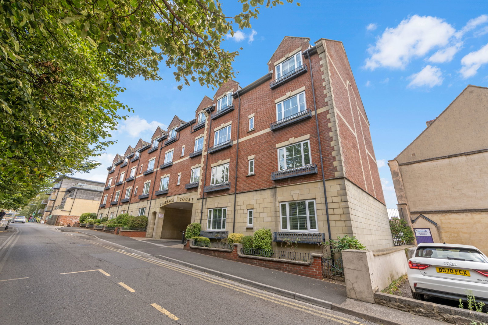 Ground Floor Flat in Yeovil