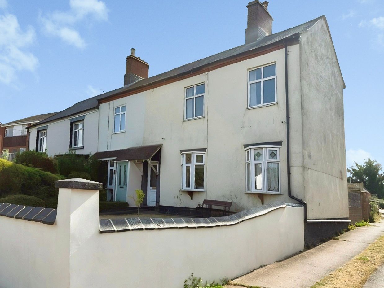 End Of Terrace House in Bedworth