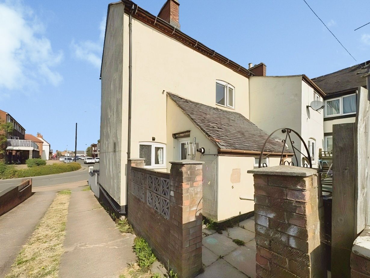 End Of Terrace House in Bedworth