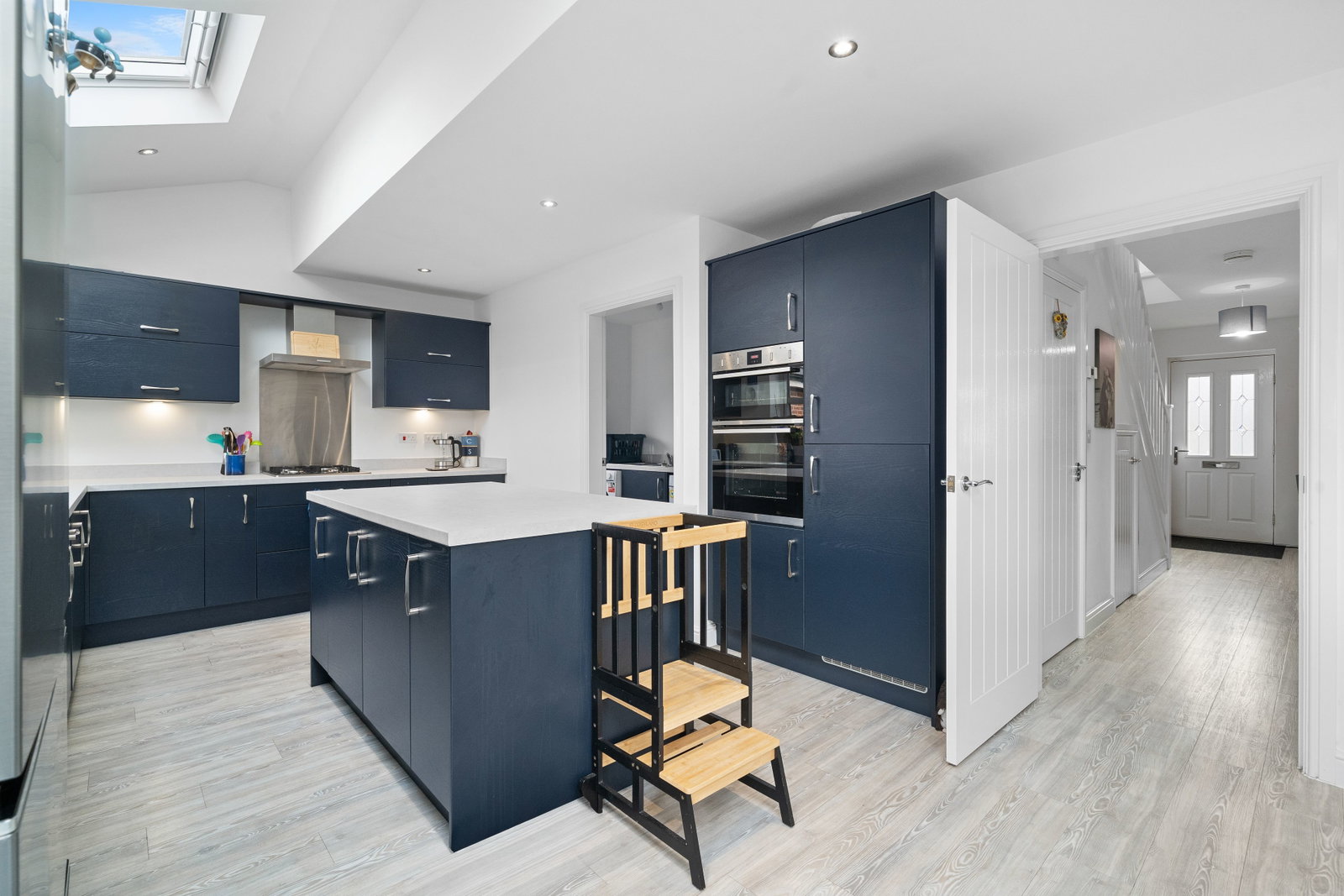 Detached House for sale in Up Holland, Slater Crescent, Upholland, WN8, 1489 m²