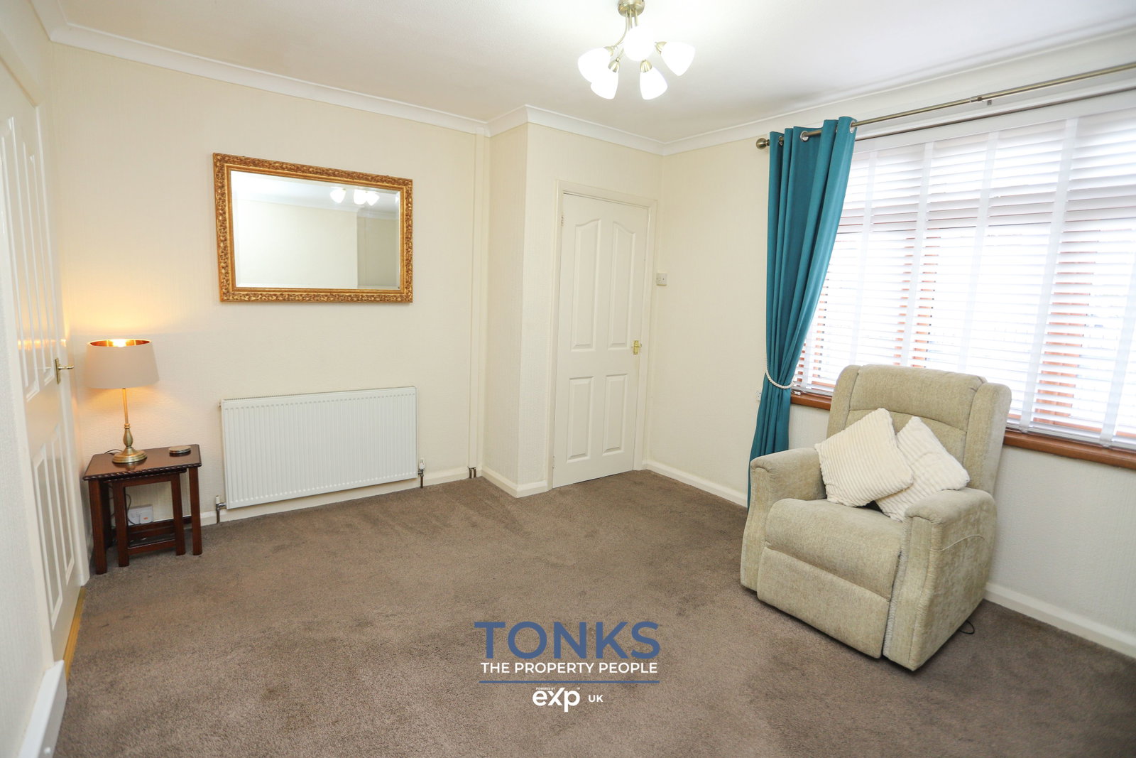 Semi Detached House in Oldbury