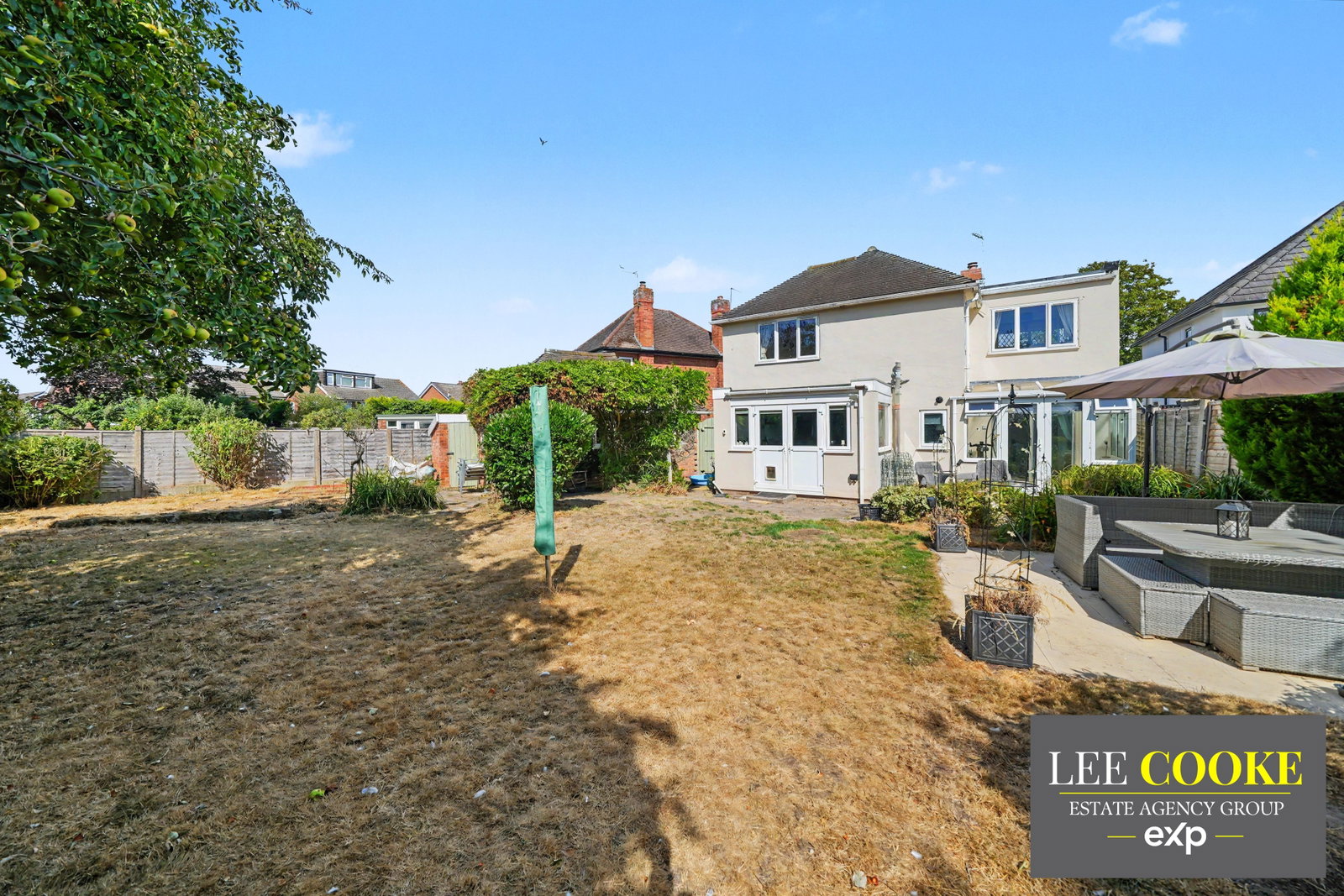 Detached House for sale in Wolverhampton, Meadow Road, Albrighton, Wolverhampton, WV7 3DZ