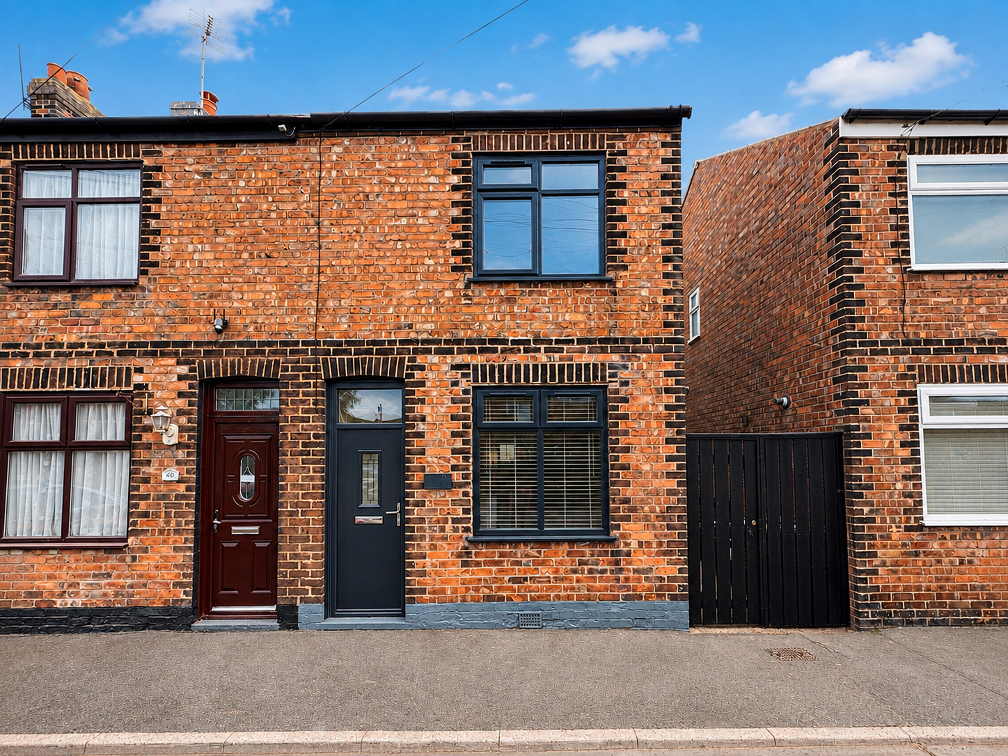 Semi Detached House in Chester