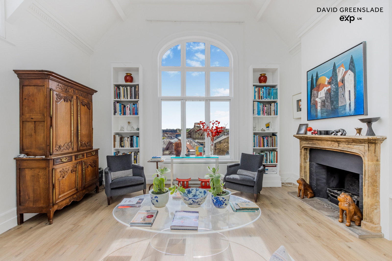 Penthouse for sale in London, The Penthouse, Clapham Common Southside, SW4 9DG