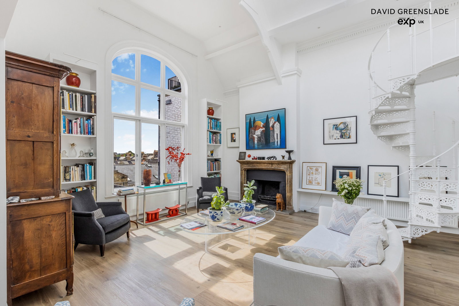 Penthouse for sale in London, The Penthouse, Clapham Common Southside, SW4 9DG