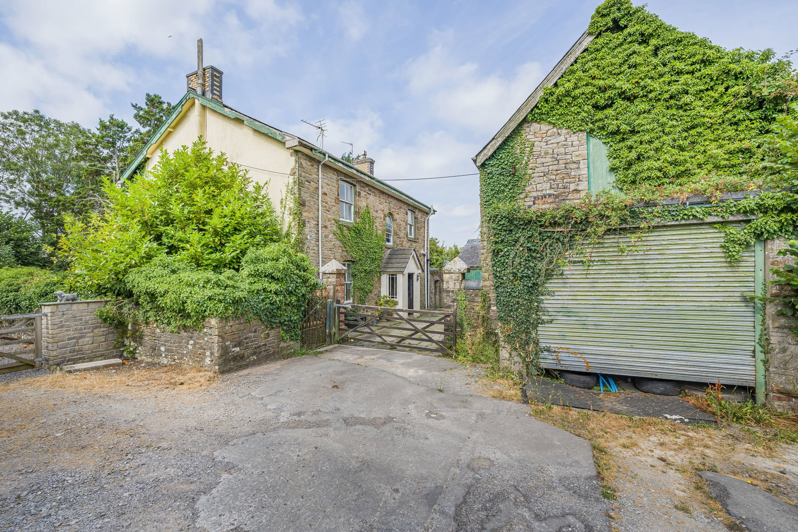 Detached House in Bridgend