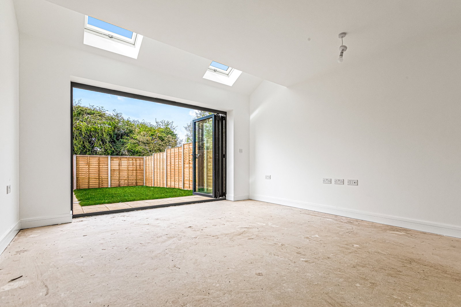 Semi Detached House in Leicester