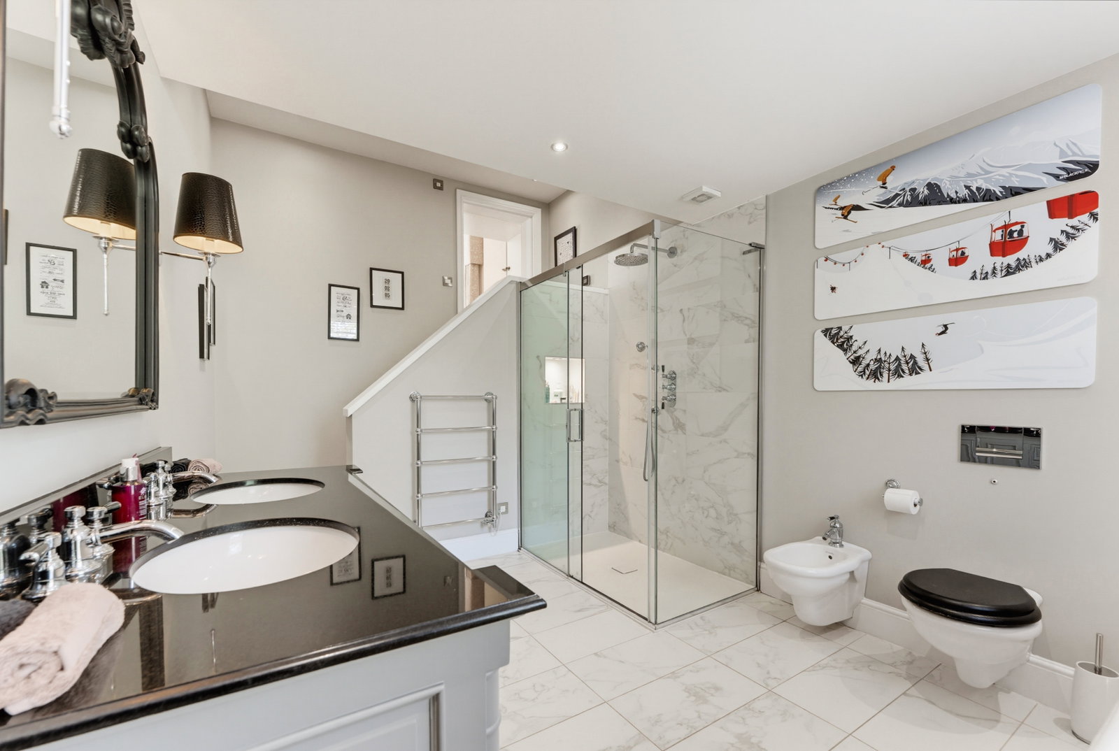 Detached House for sale in Stoke-on-trent, Hassall Road, Alsager, ST7 2SL, 3000 m²