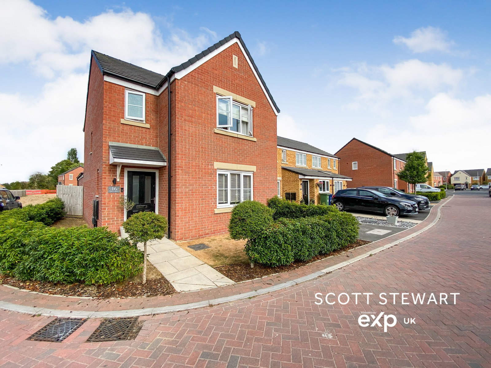 Detached House in Peterborough