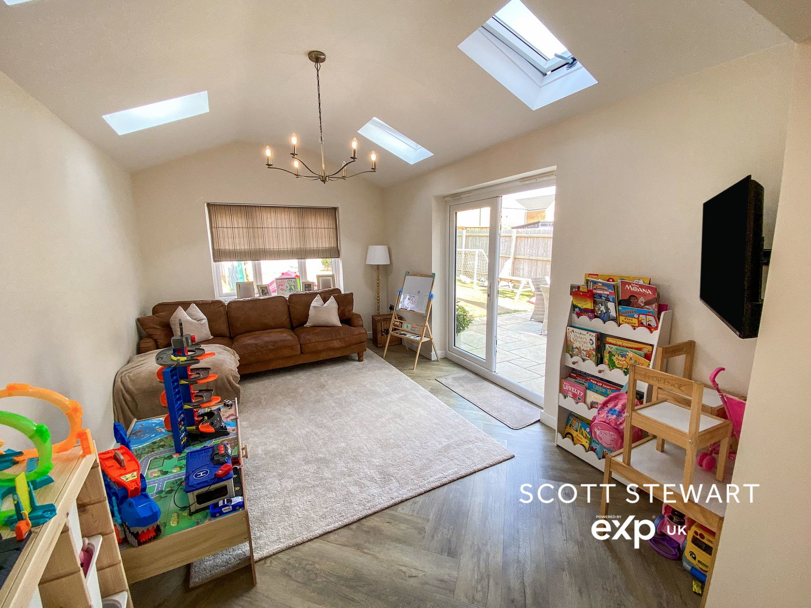 Detached House for sale in Peterborough, Anglers Avenue, Whittlesey, Peterborough, PE7 1GT