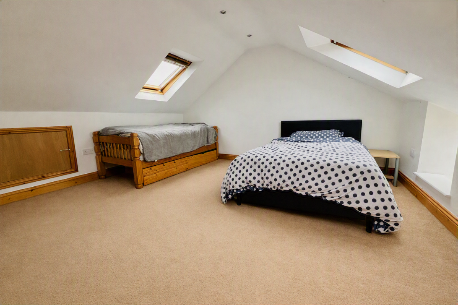 Terraced House for sale in Middlesbrough, Barker Road, Linthorpe, 1647 m²