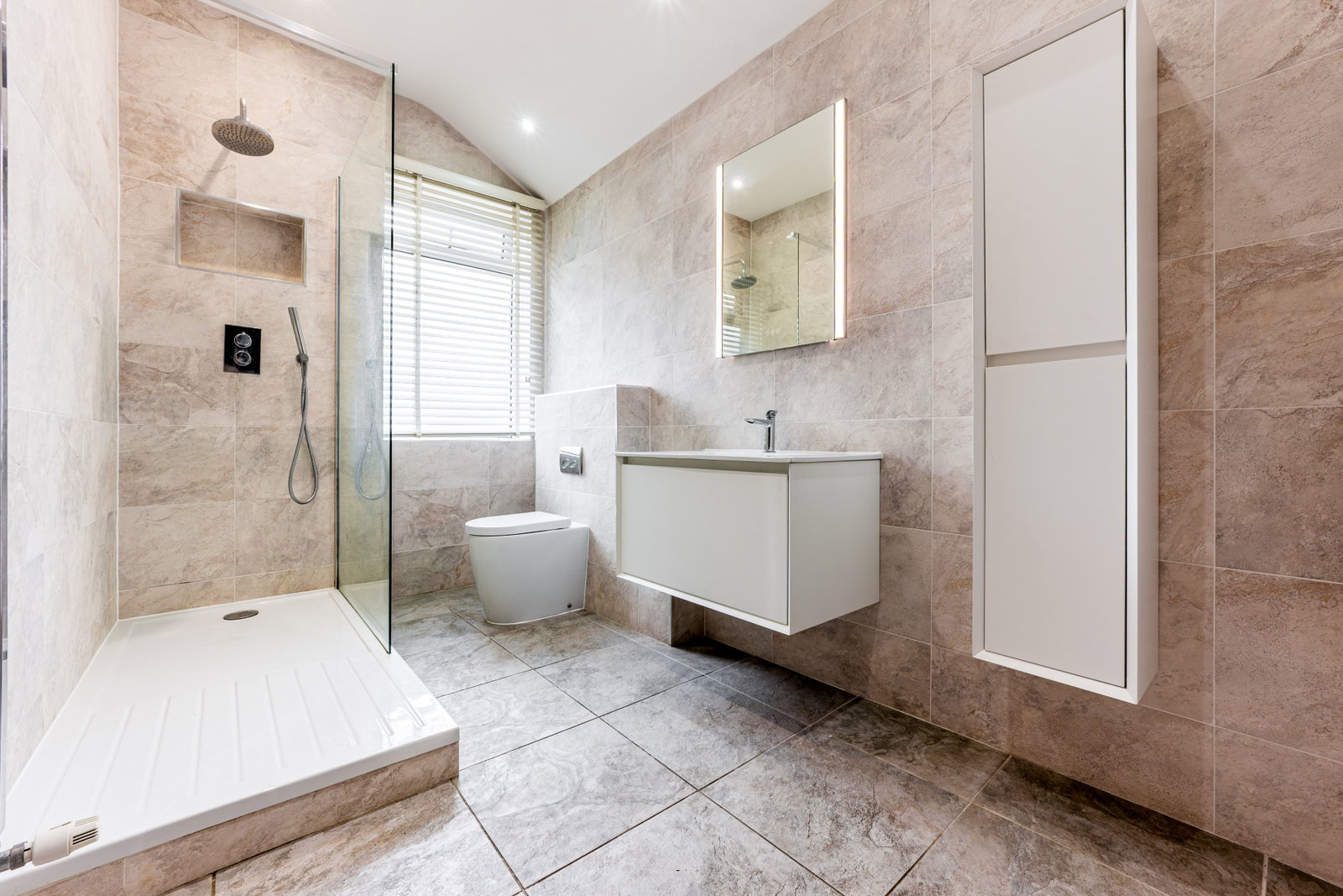 Terraced House for sale in Sutton Coldfield, Jockey Road, Sutton Coldfield, B73, 850 m²