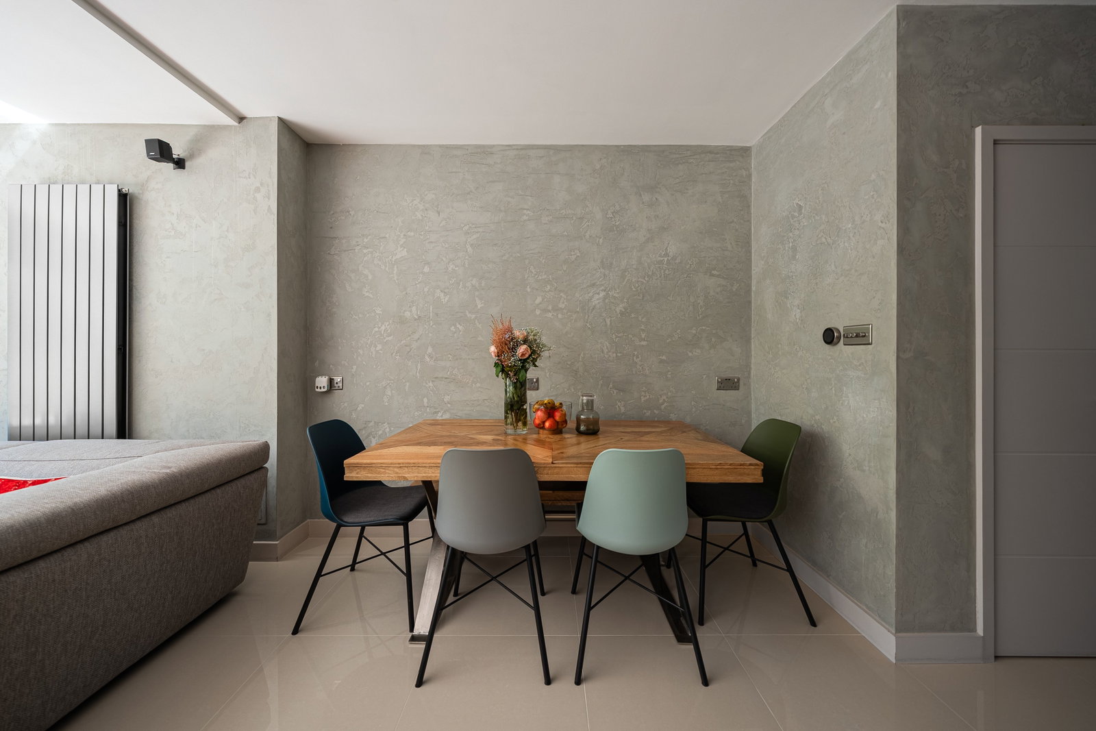 Semi Detached House for sale in London, Milligan Street, E14, 1041 m²