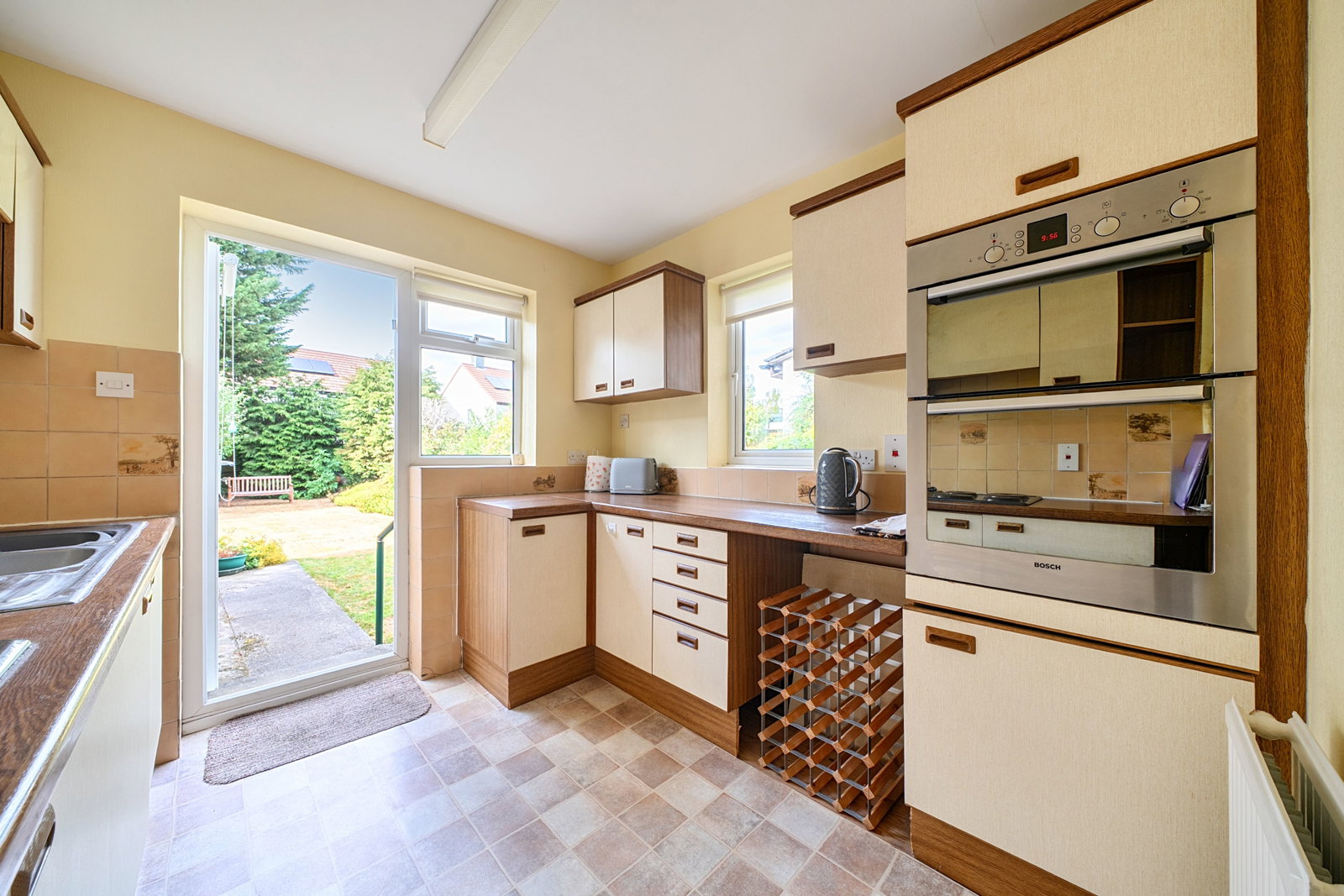 Semi Detached House for sale in York, Bad Bargain Lane, York, YO31 0LP, 986 m²