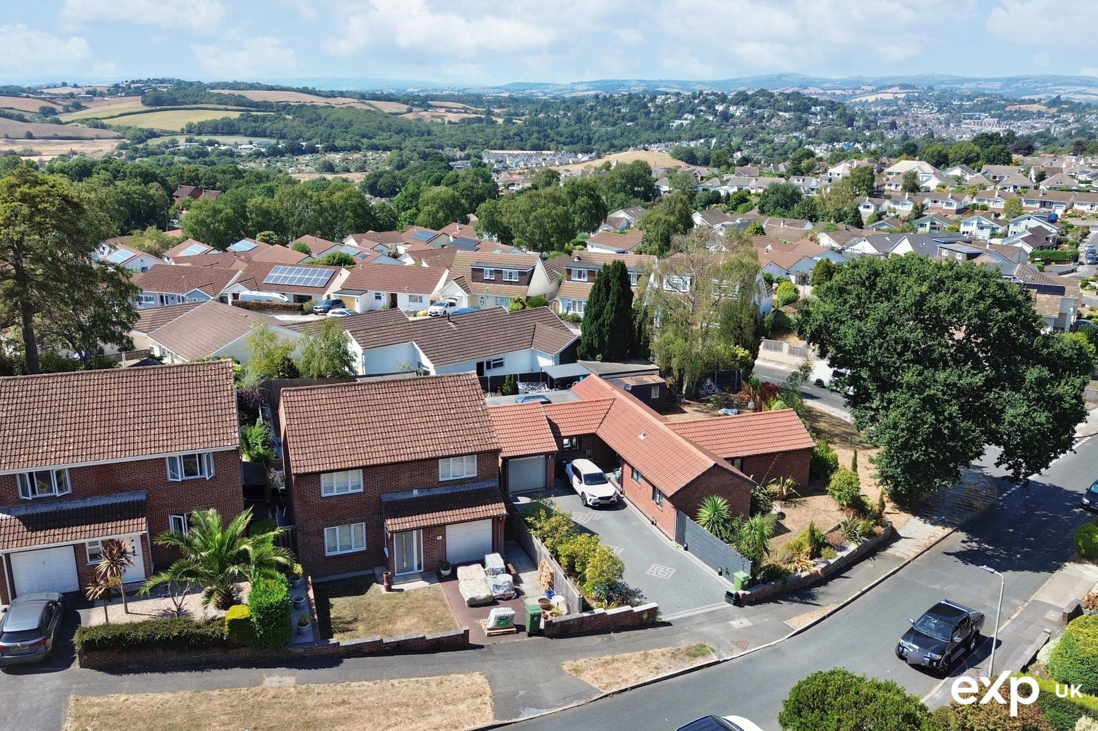 Detached House in Newton Abbot 3