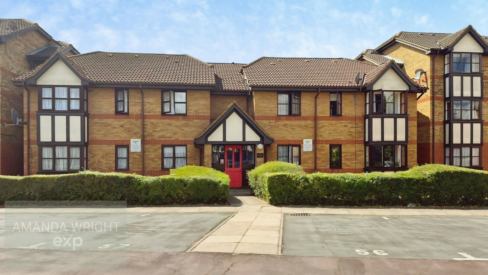 Flat in Bedford