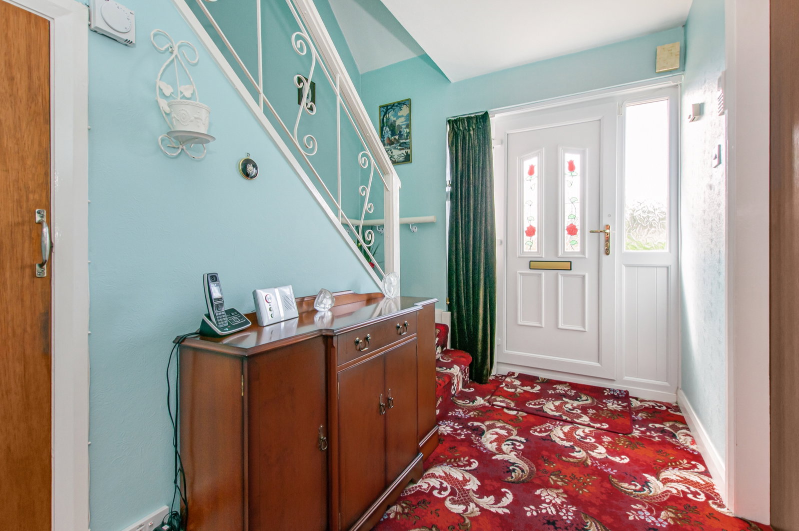 Semi Detached House in Beverley 4