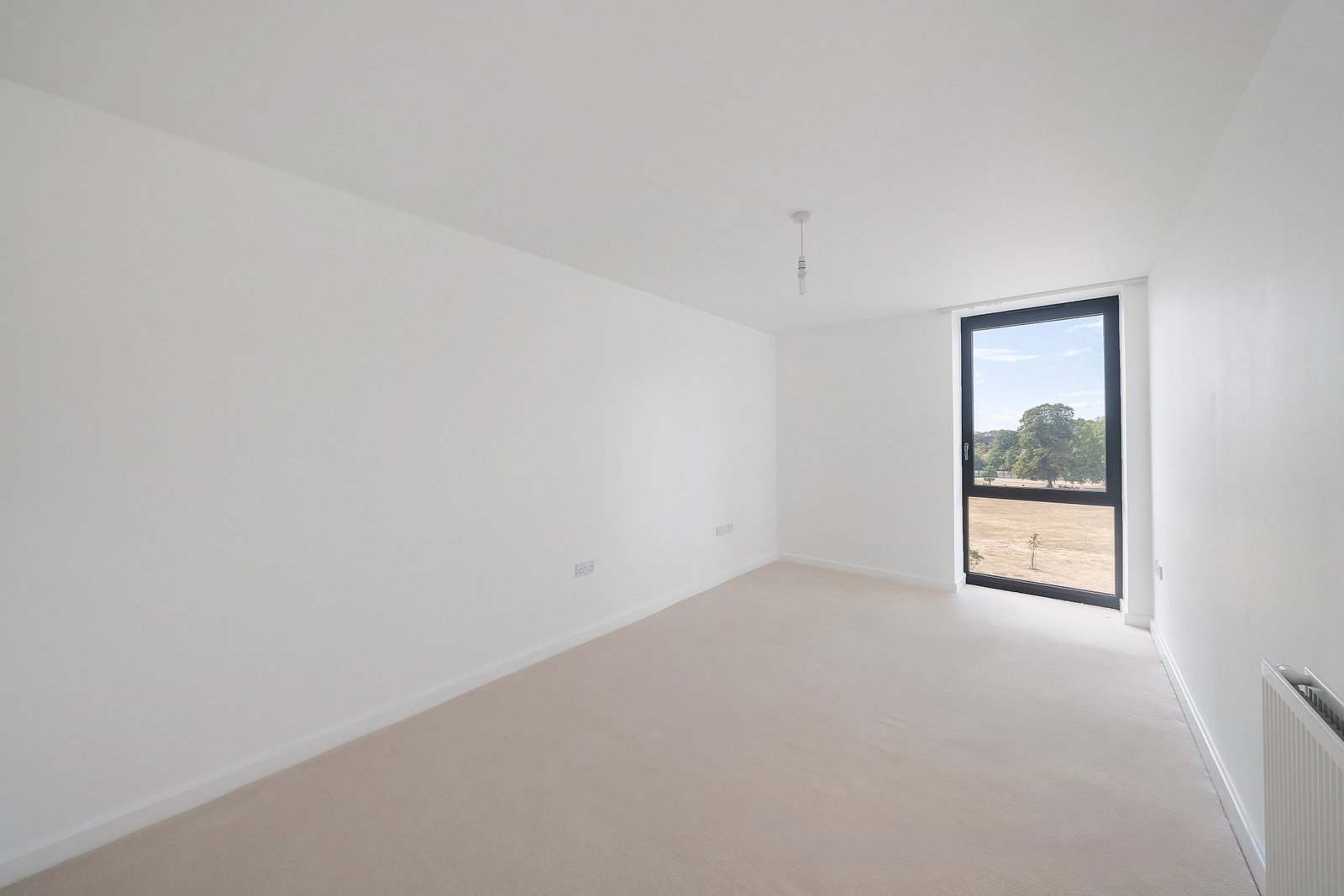 Flat for sale in London, Cranston Court, Shepherd's Bush, W12, 597 m²