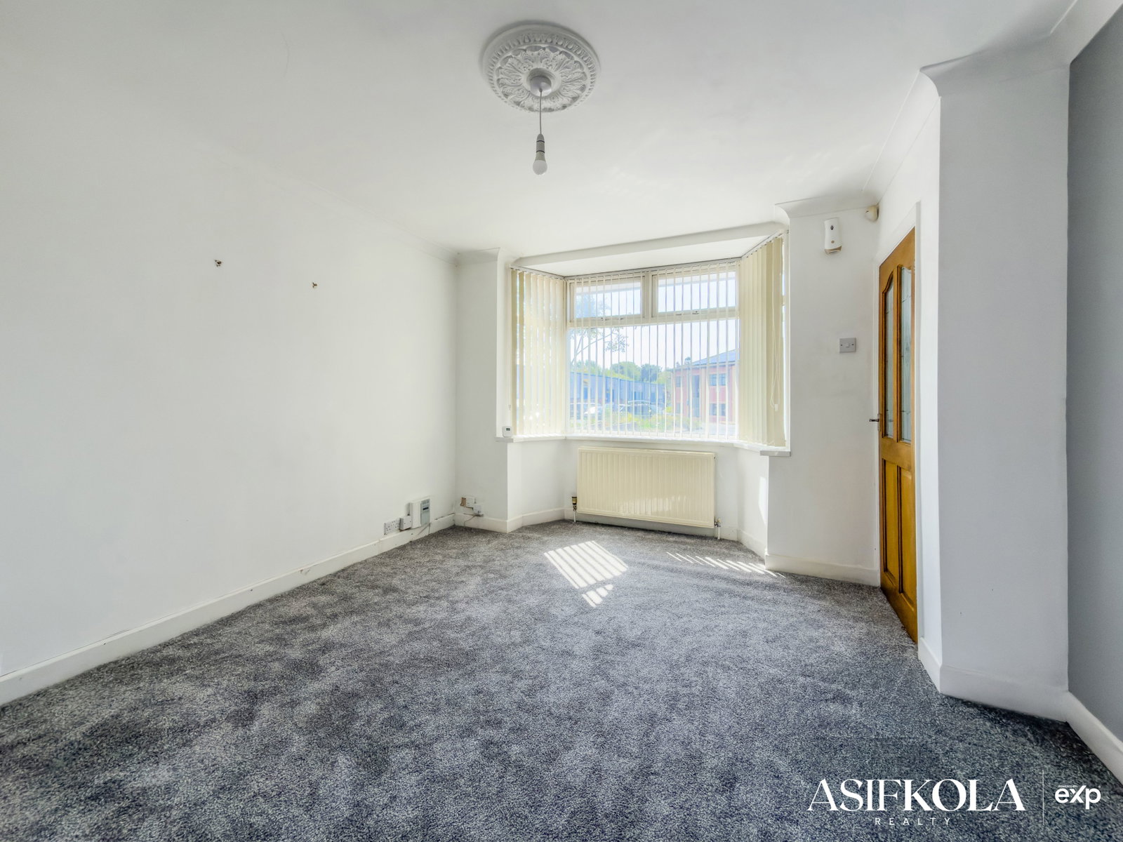 End Of Terrace House for sale in Birmingham, Baltimore Road, Birmingham, B42 1QL, 828 m²