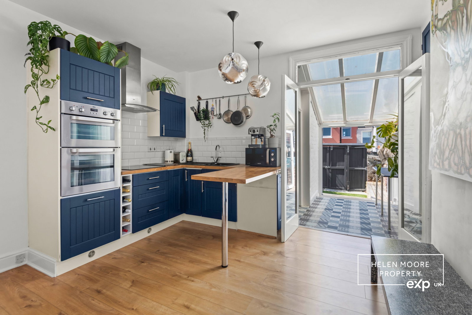 Terraced House in Plymouth 4