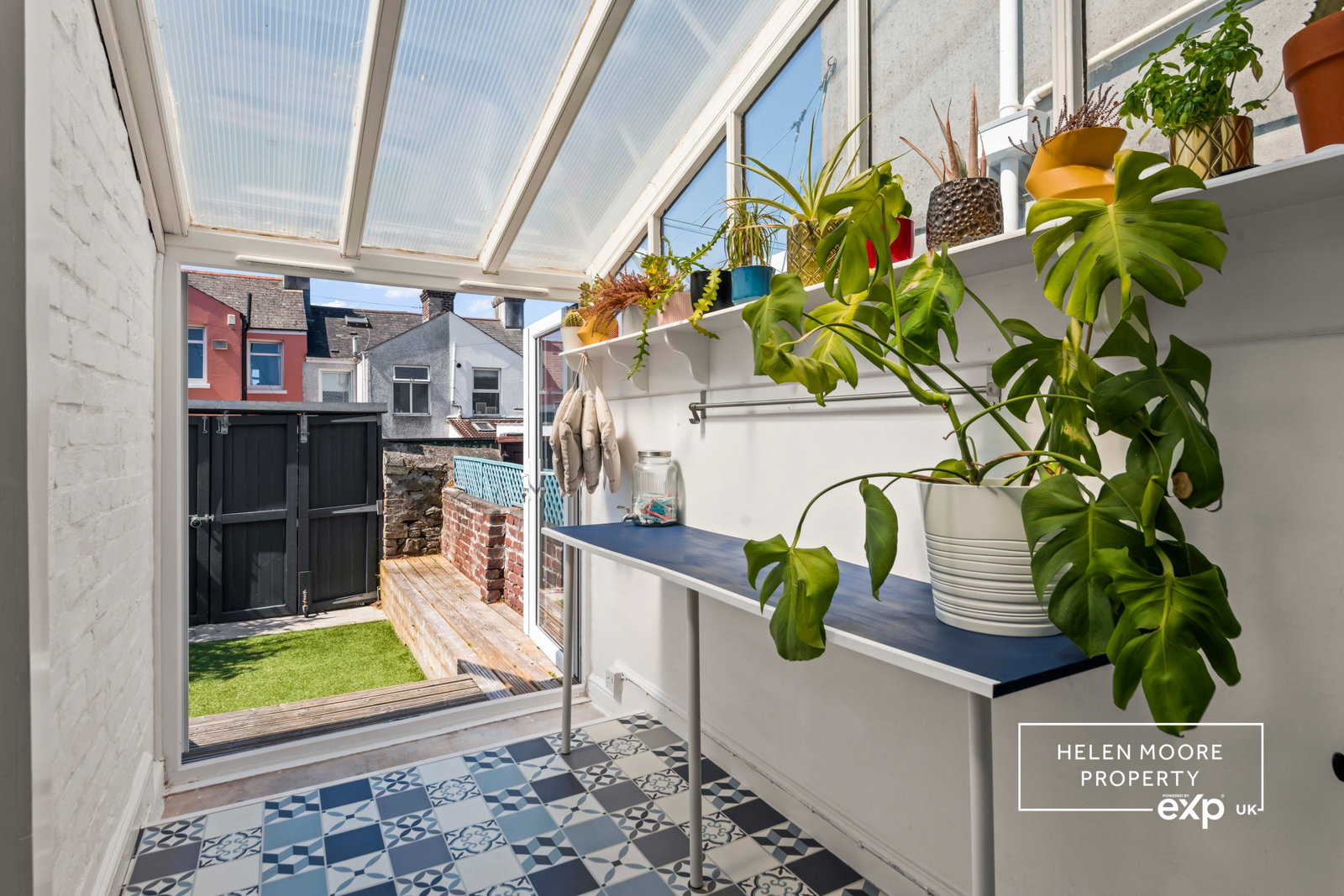 Terraced House in Plymouth 5