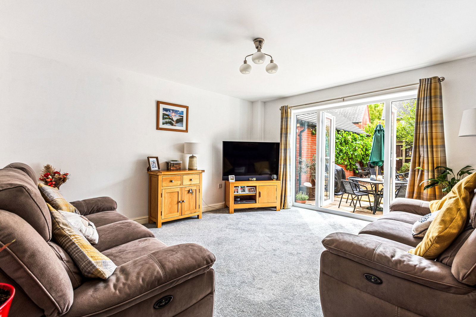 Link Detached House in Loughborough