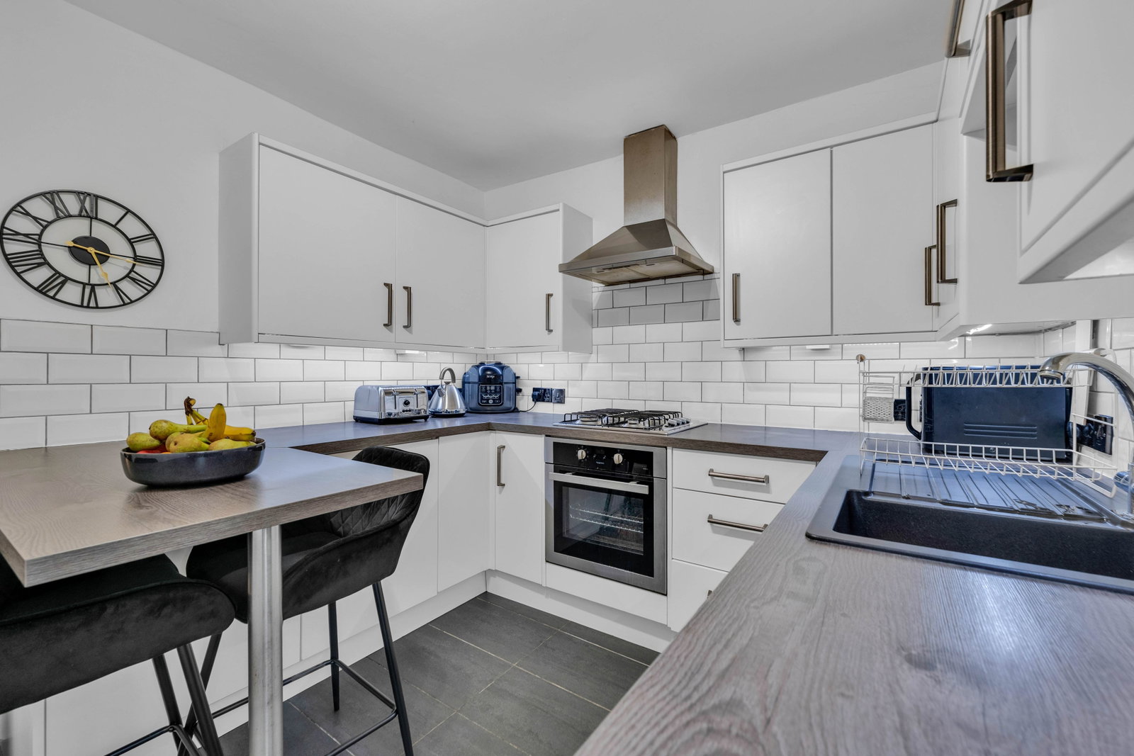 Semi Detached House for sale in Leicester, Stonehill Avenue, Birstall, LE4 4JF