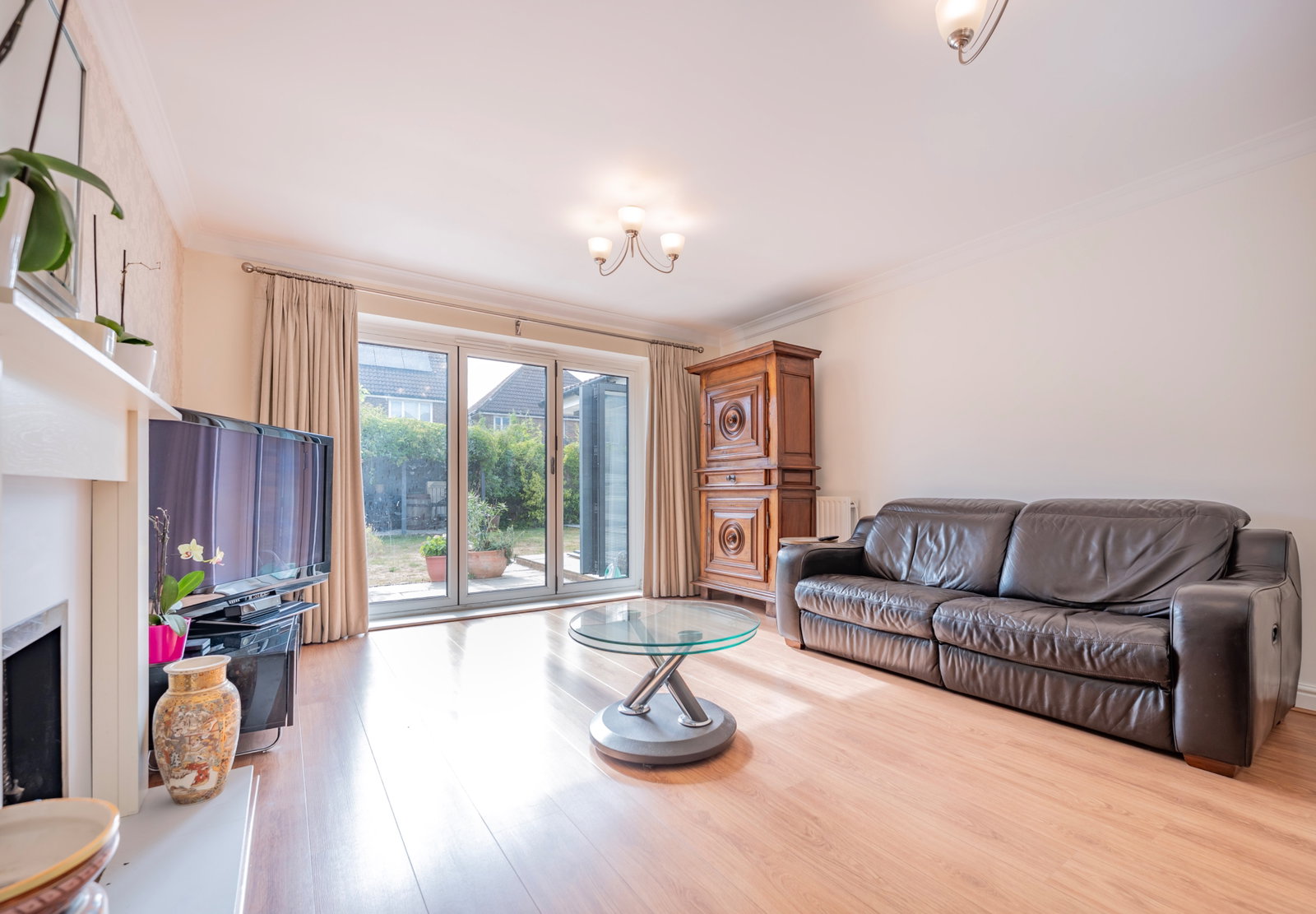 Detached House for sale in Tonbridge, The Violets