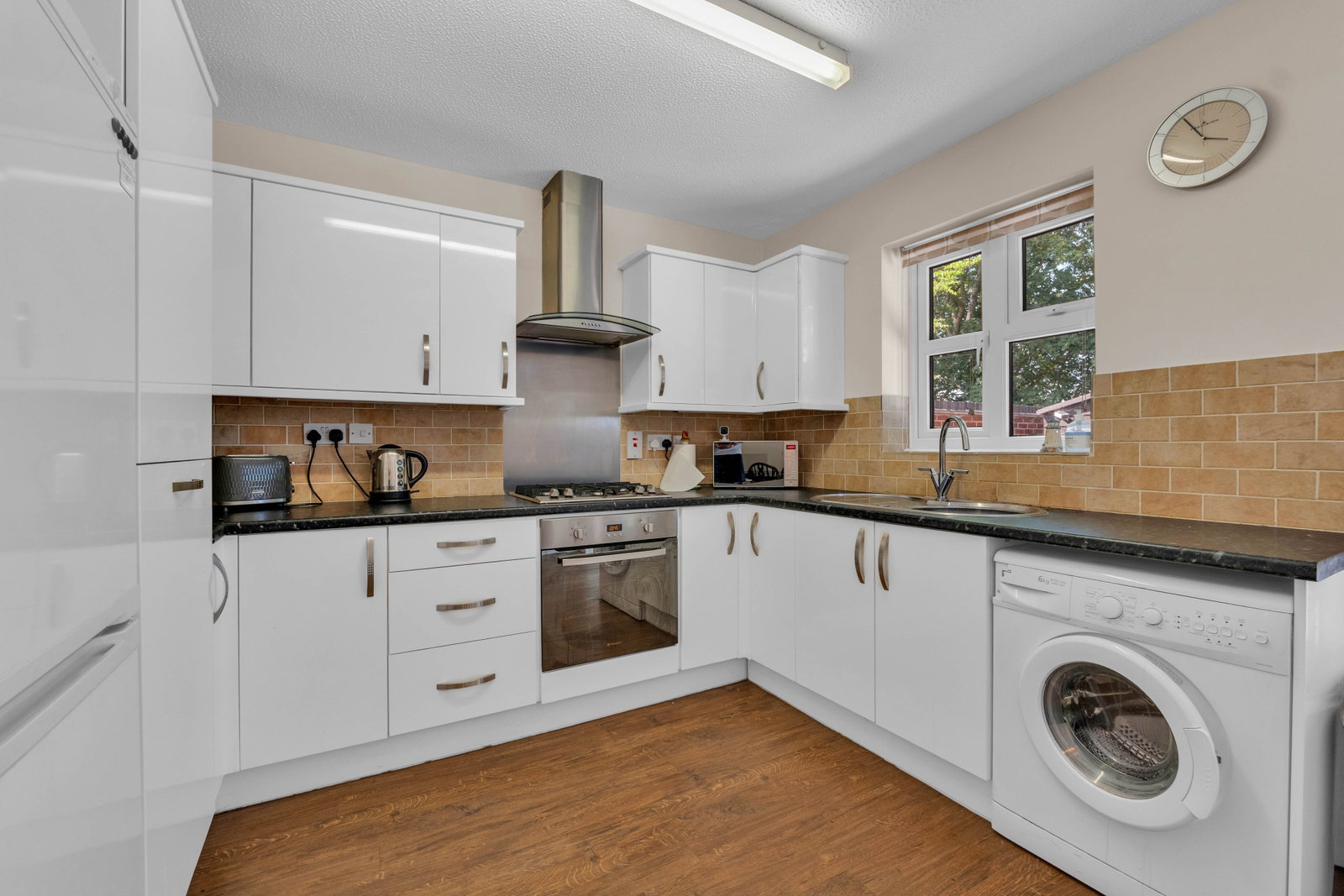 Semi Detached Bungalow in Leicester