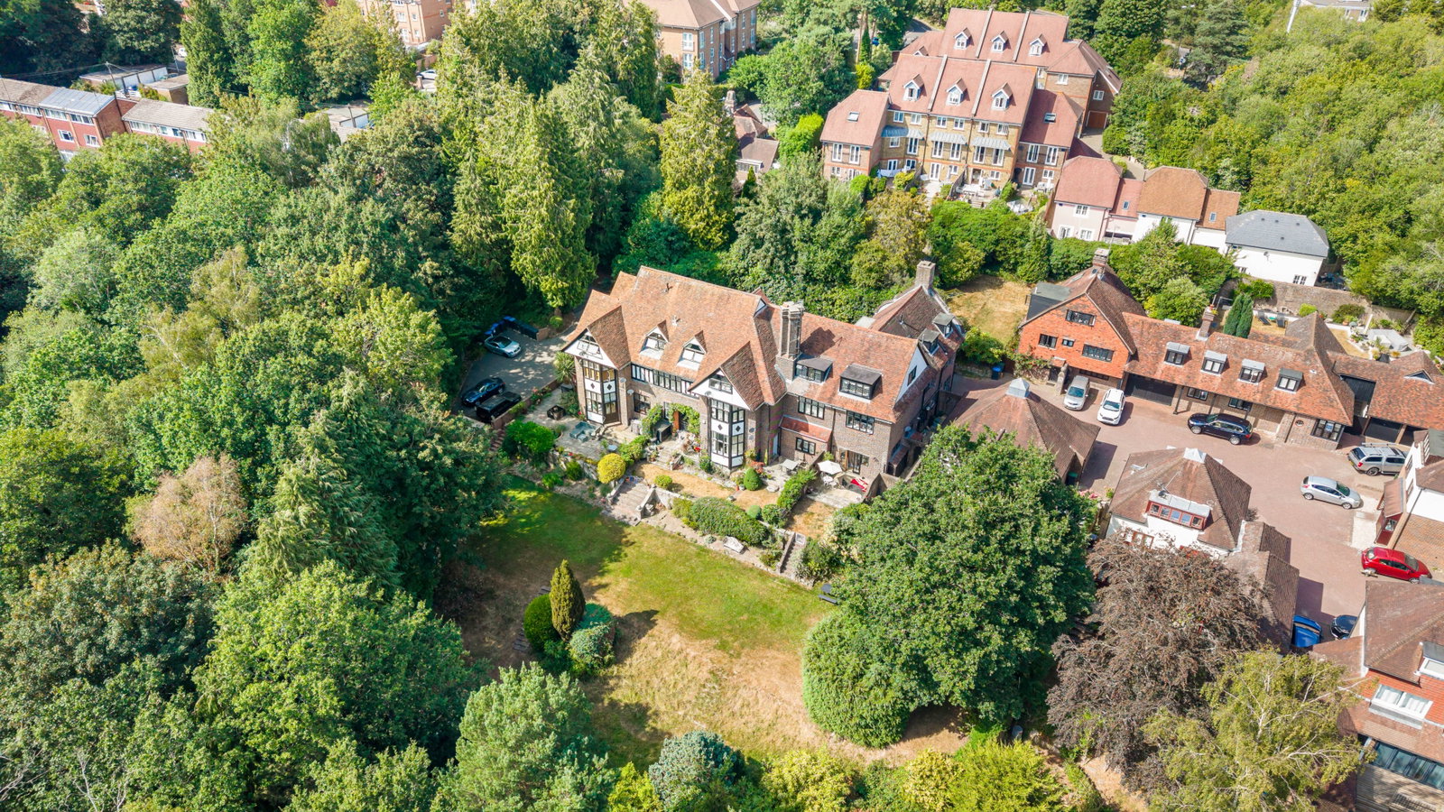 Apartment in East Grinstead