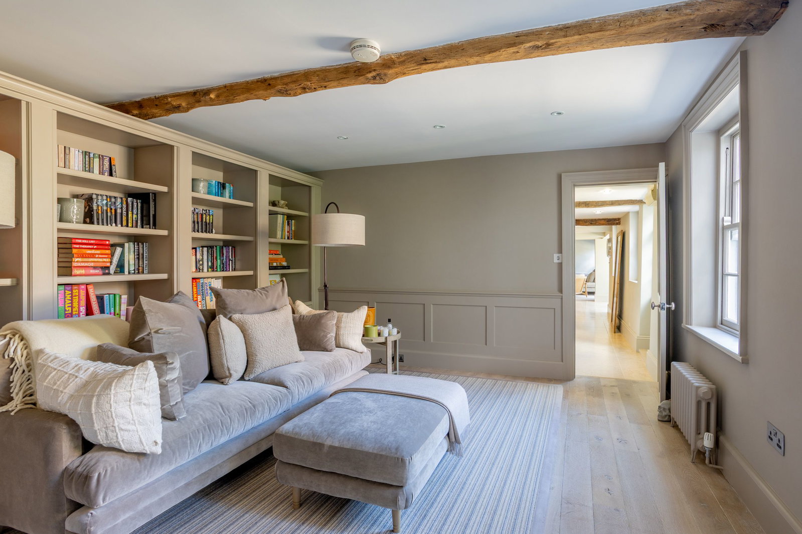 Town House for sale in York, Roecliffe House, Market Place, Easingwold, York, YO61 3AL, 5232 m²