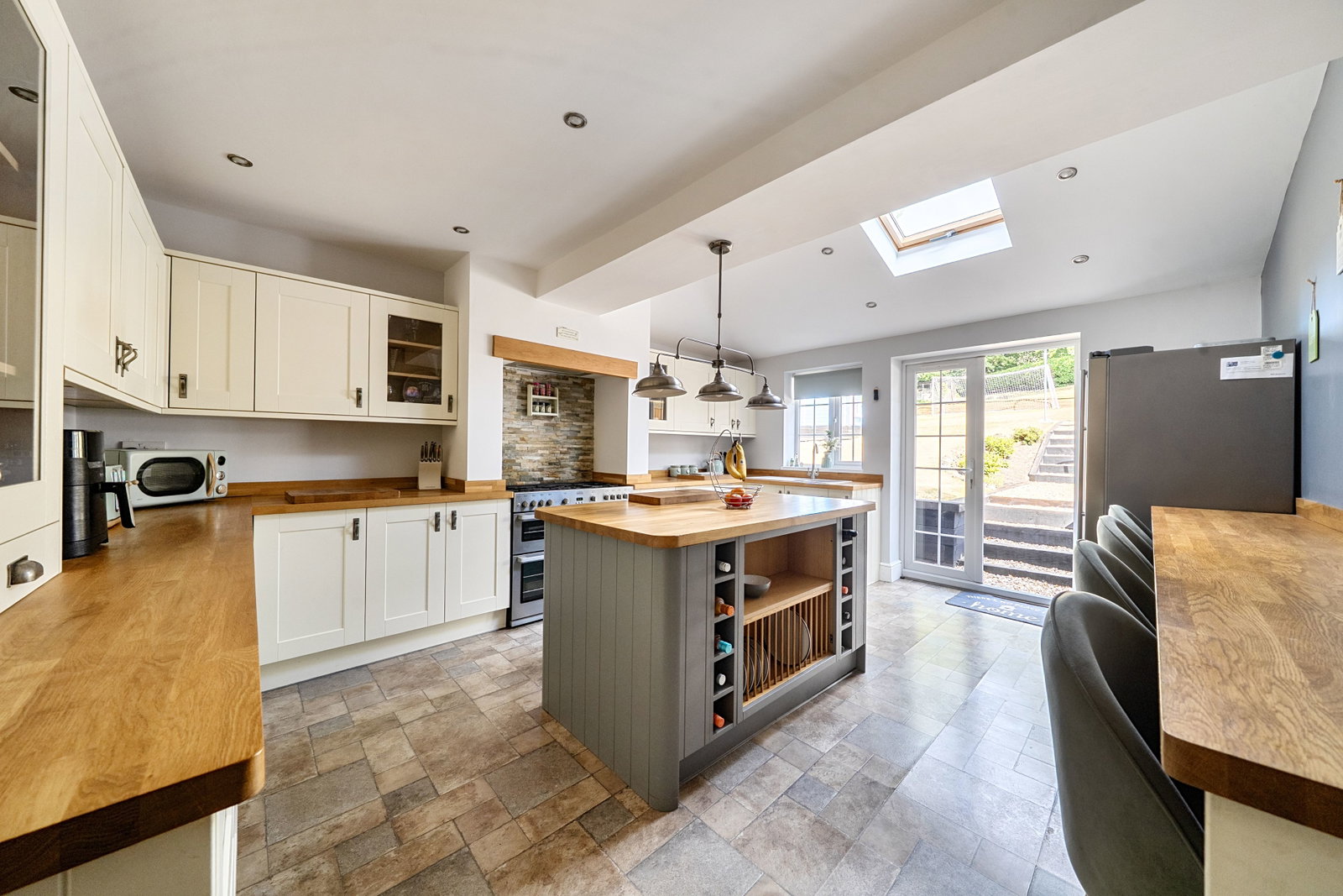 Semi Detached House in Halesowen