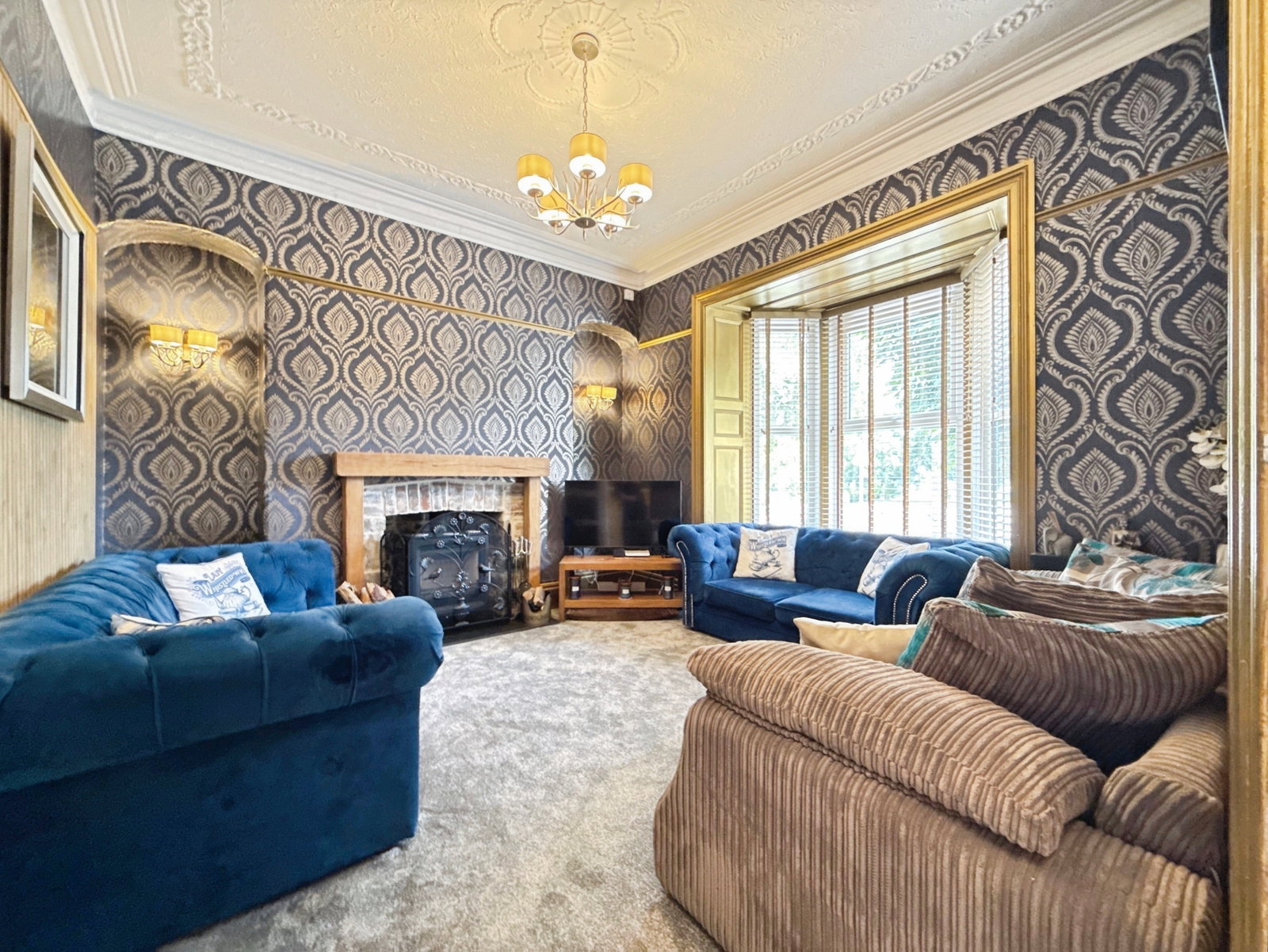 Semi Detached House in Llanelli