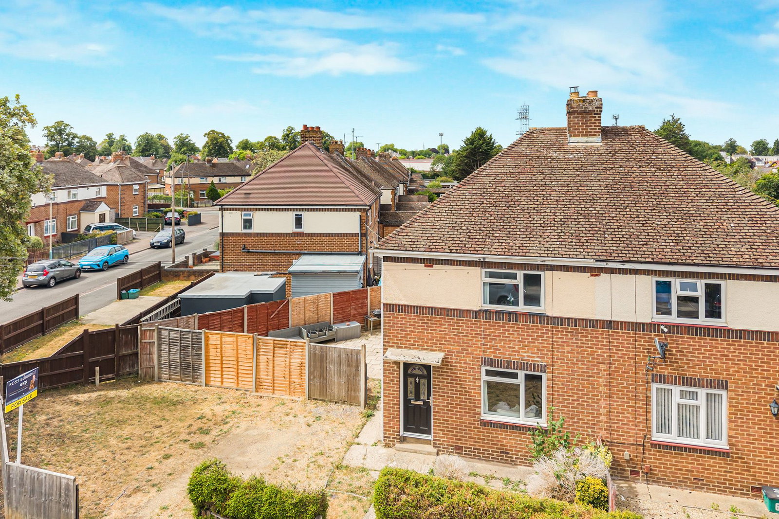 Semi Detached House for sale in Cheltenham, Severn Road, Whaddon, Cheltenham, GL52