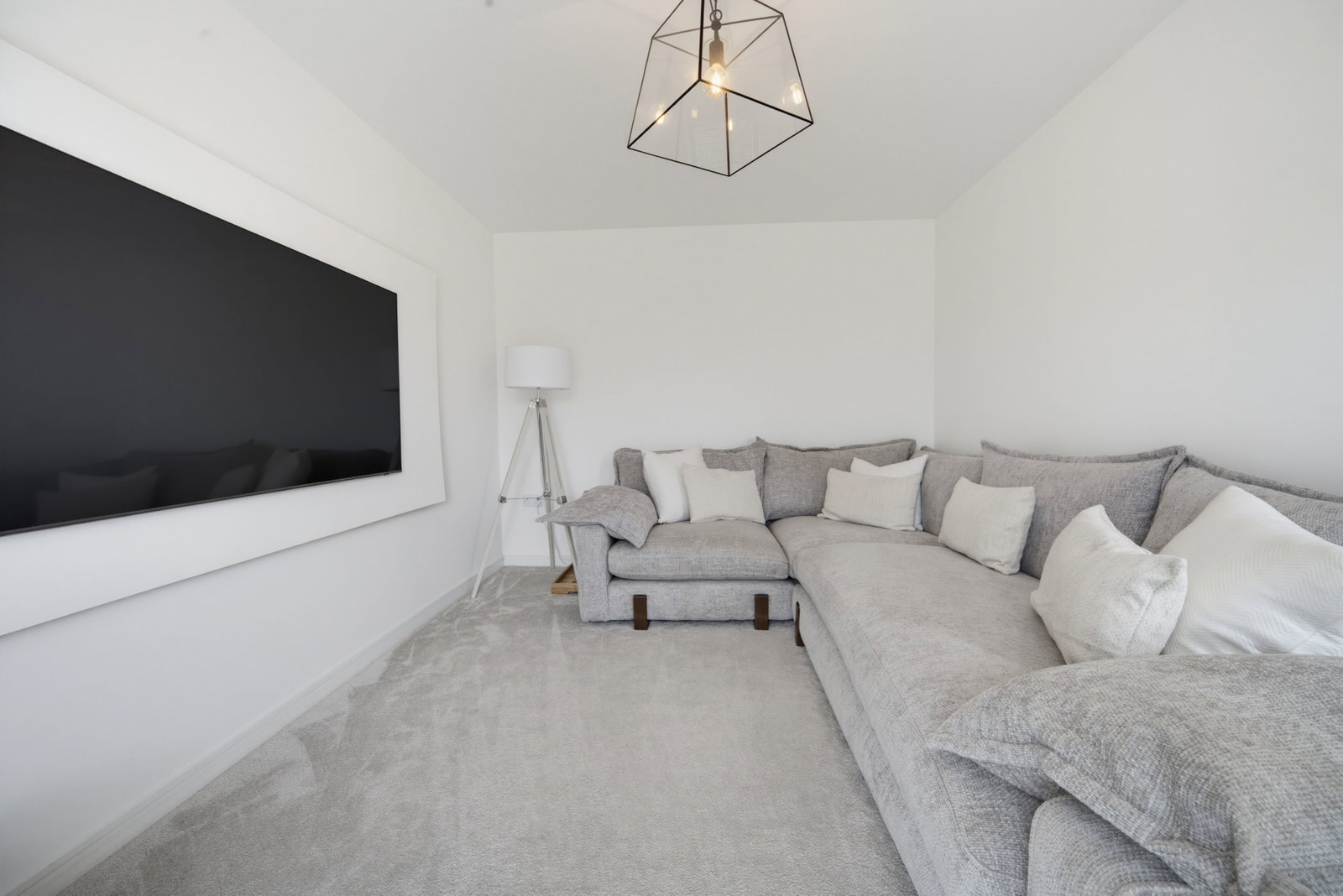 Semi Detached House for sale in Swansea, Waun Fawr, Cwmrhydyceirw, Swansea, Swansea, SA6 6FH