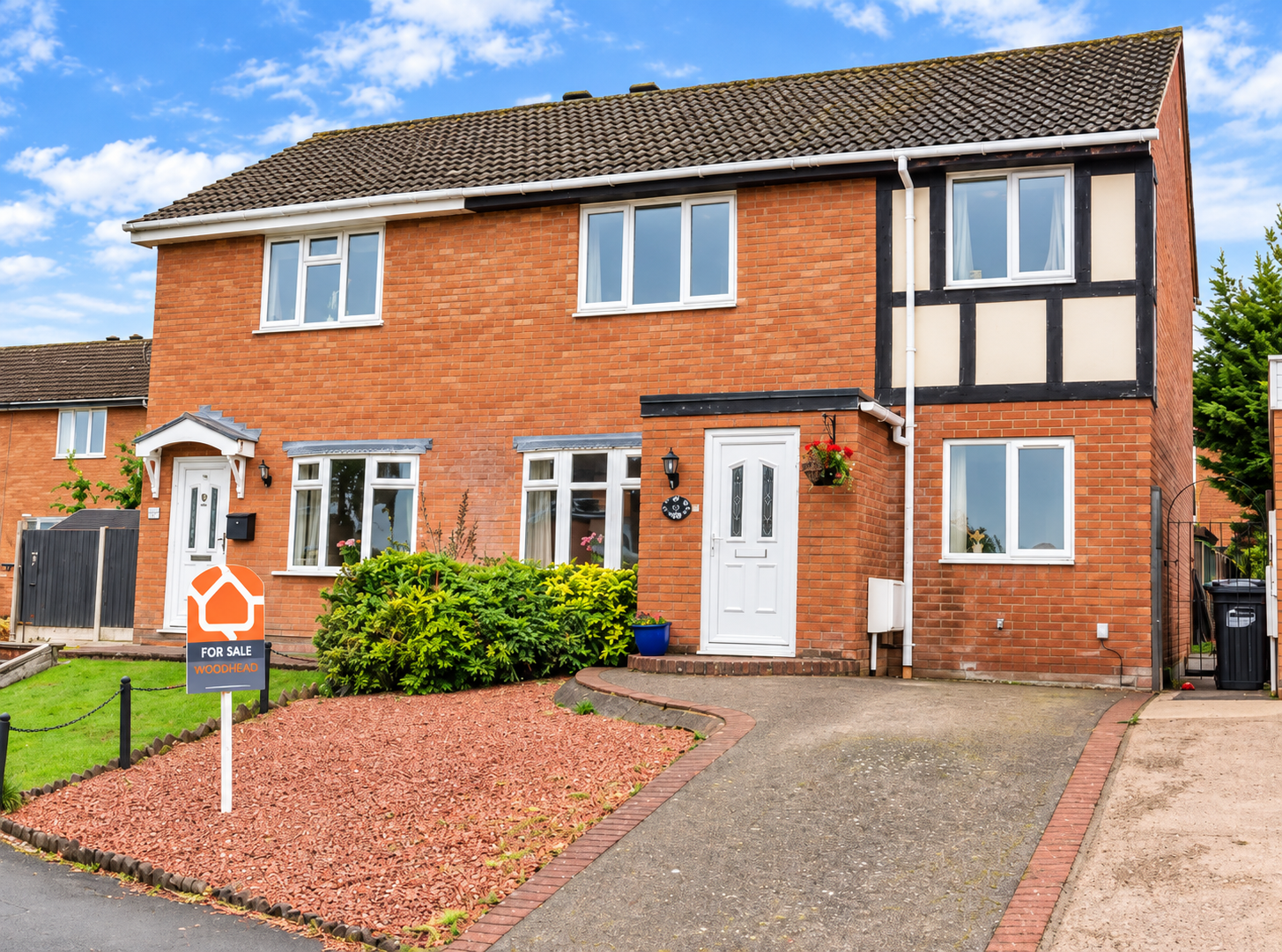 Semi Detached House for sale in Oswestry, Balmoral Crescent, Oswestry, SY11 2XH