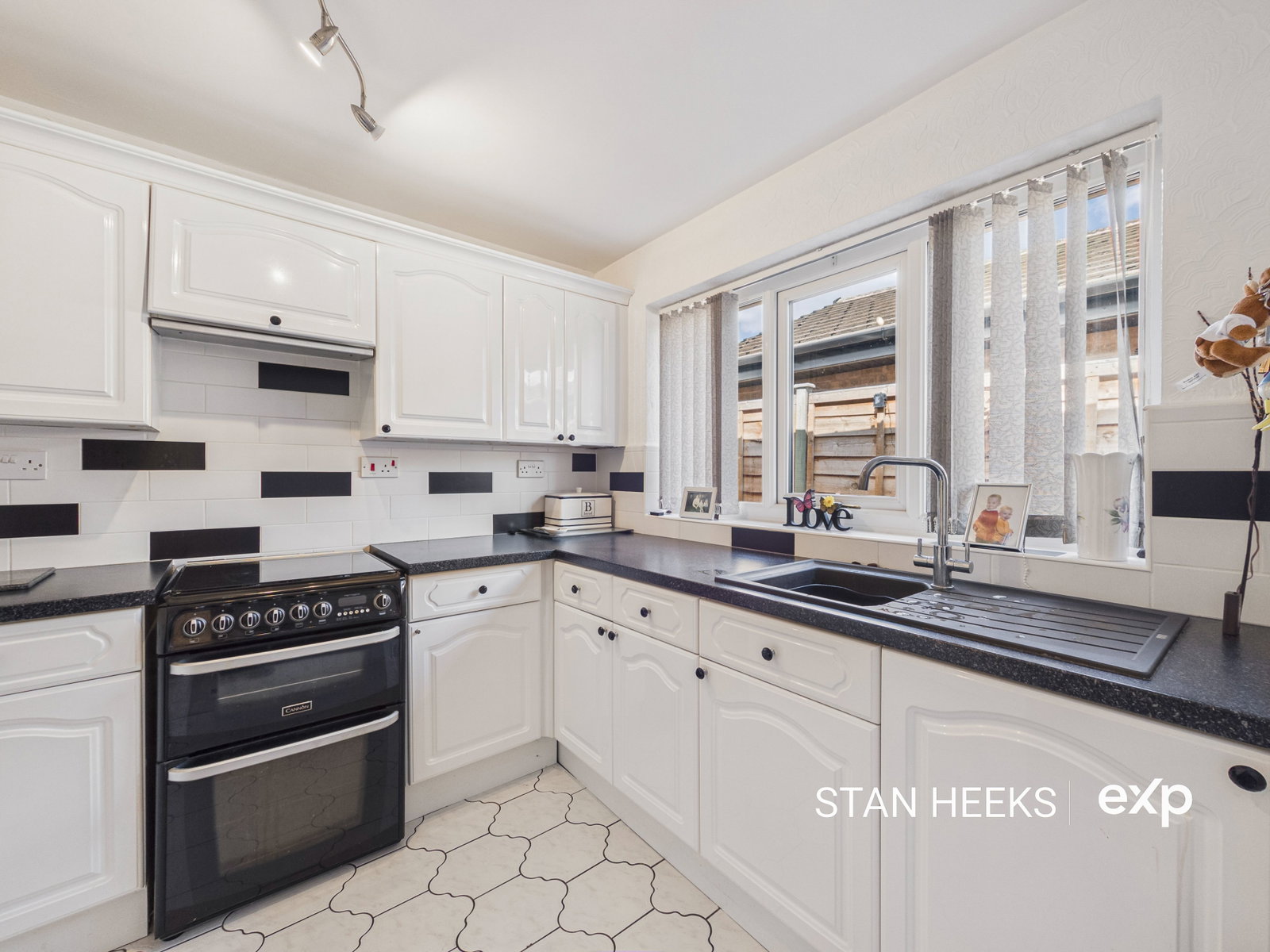 Bungalow in Brierley Hill