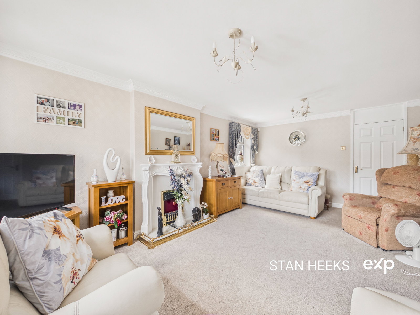 Bungalow in Brierley Hill