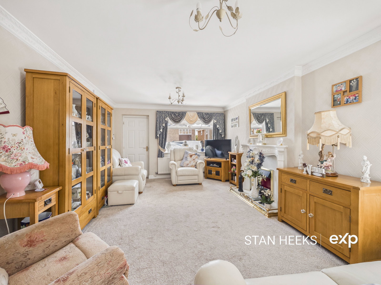 Bungalow in Brierley Hill