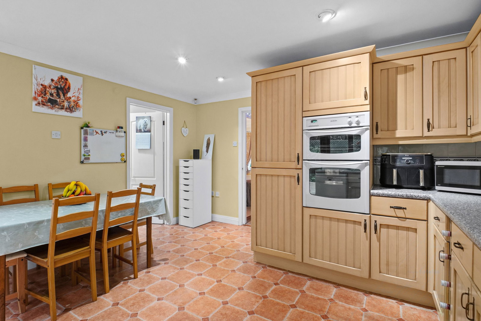 Detached House for sale in Milton Keynes, Darby Close, Shenley Lodge, Milton Keynes, MK5 7EX, 2032 m²