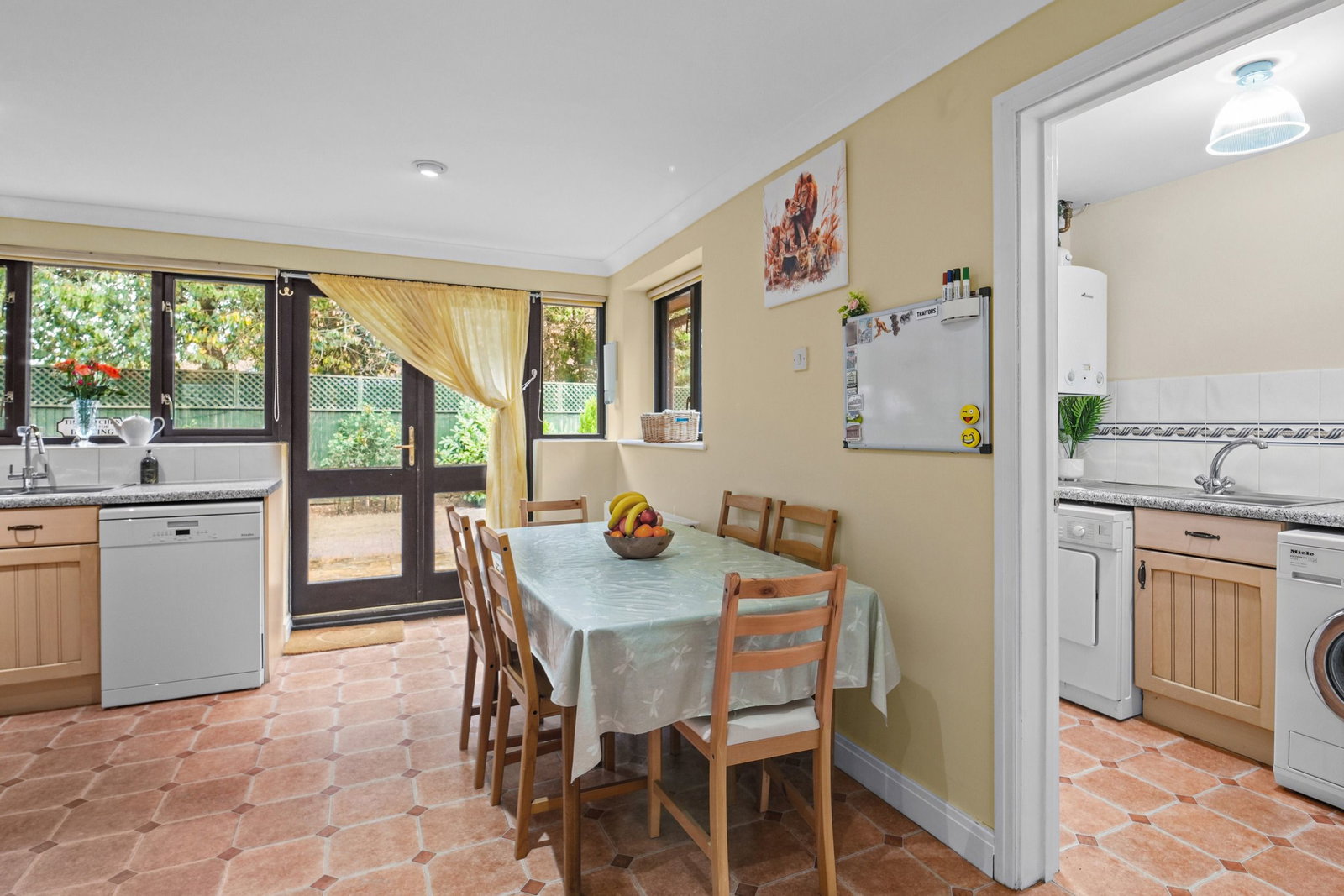 Detached House for sale in Milton Keynes, Darby Close, Shenley Lodge, Milton Keynes, MK5 7EX, 2032 m²
